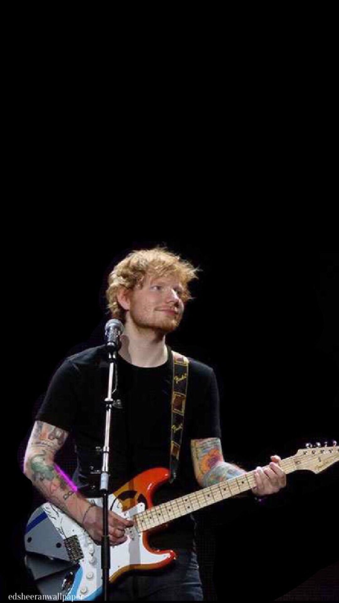 Ed Sheeran, E-Gitarre, Bühne, Konzert, Schwarzer Hintergrund, Sperrbildschirm fürs iPhone