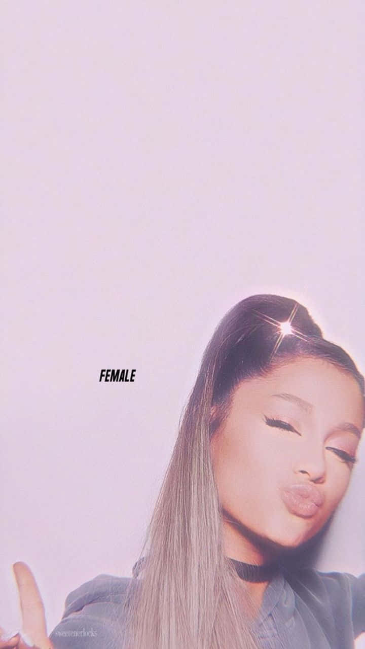 Ariana Grande, Pastellrosa, Porträt, Kussmund, Aesthetic, HD, iPhone-Hintergrundbild