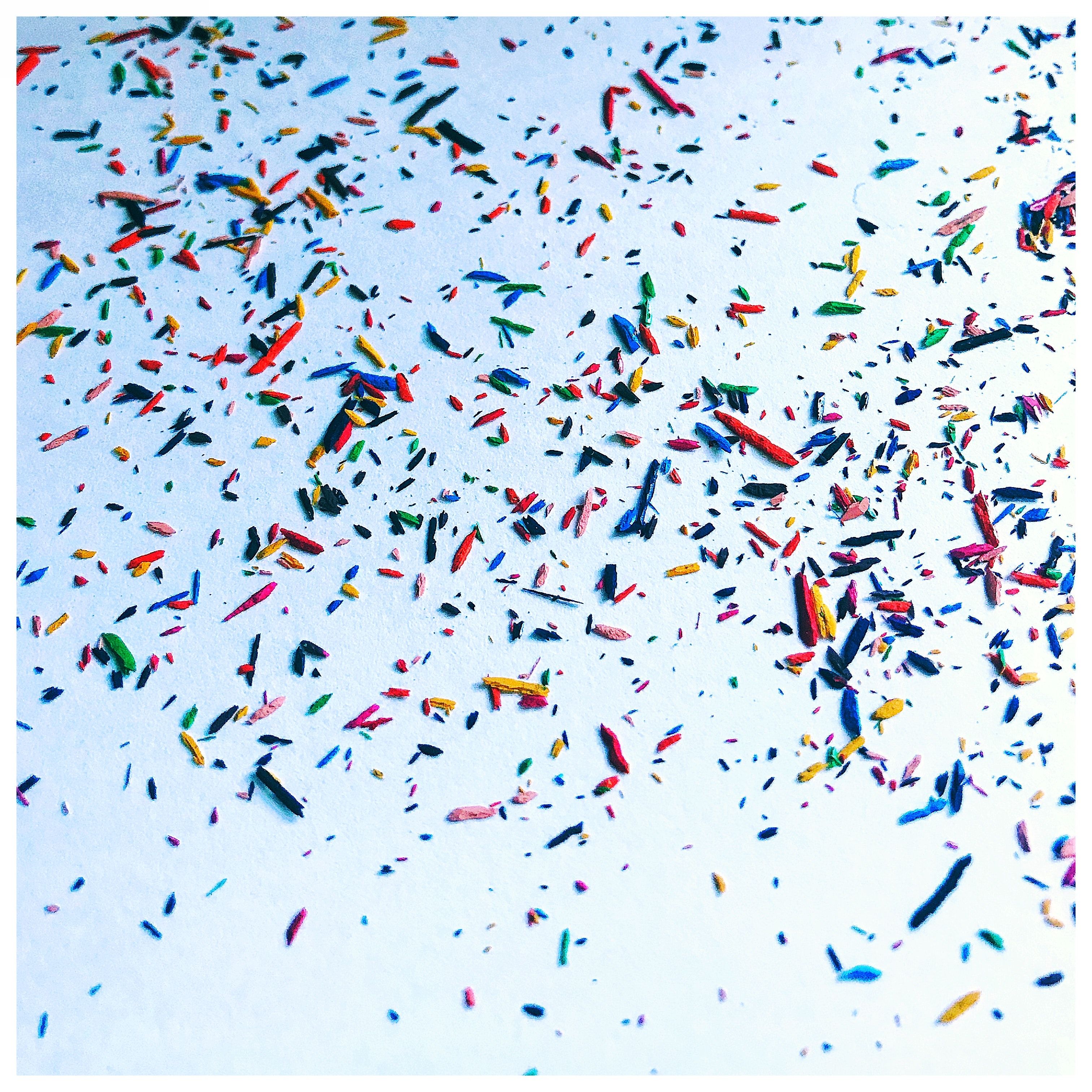Zuckerstreusel, Fliegendes Konfetti, Himmel, Bunt, Bewegung, 2K, Tablet-Hintergrund