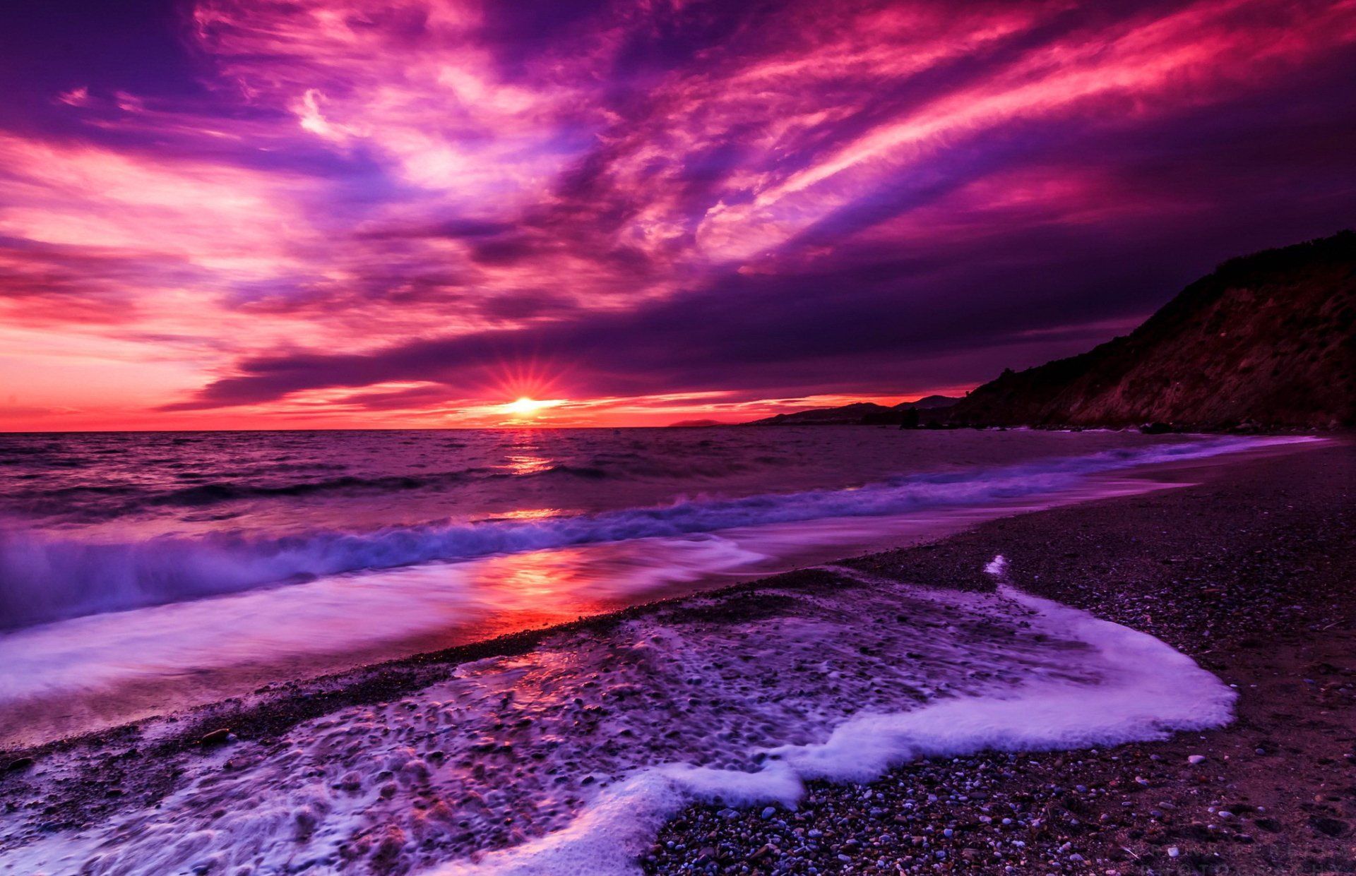Sonnenuntergang, Lila Himmel, Wellen, Küste, Dramatisch, Full HD, Desktop-Hintergrund