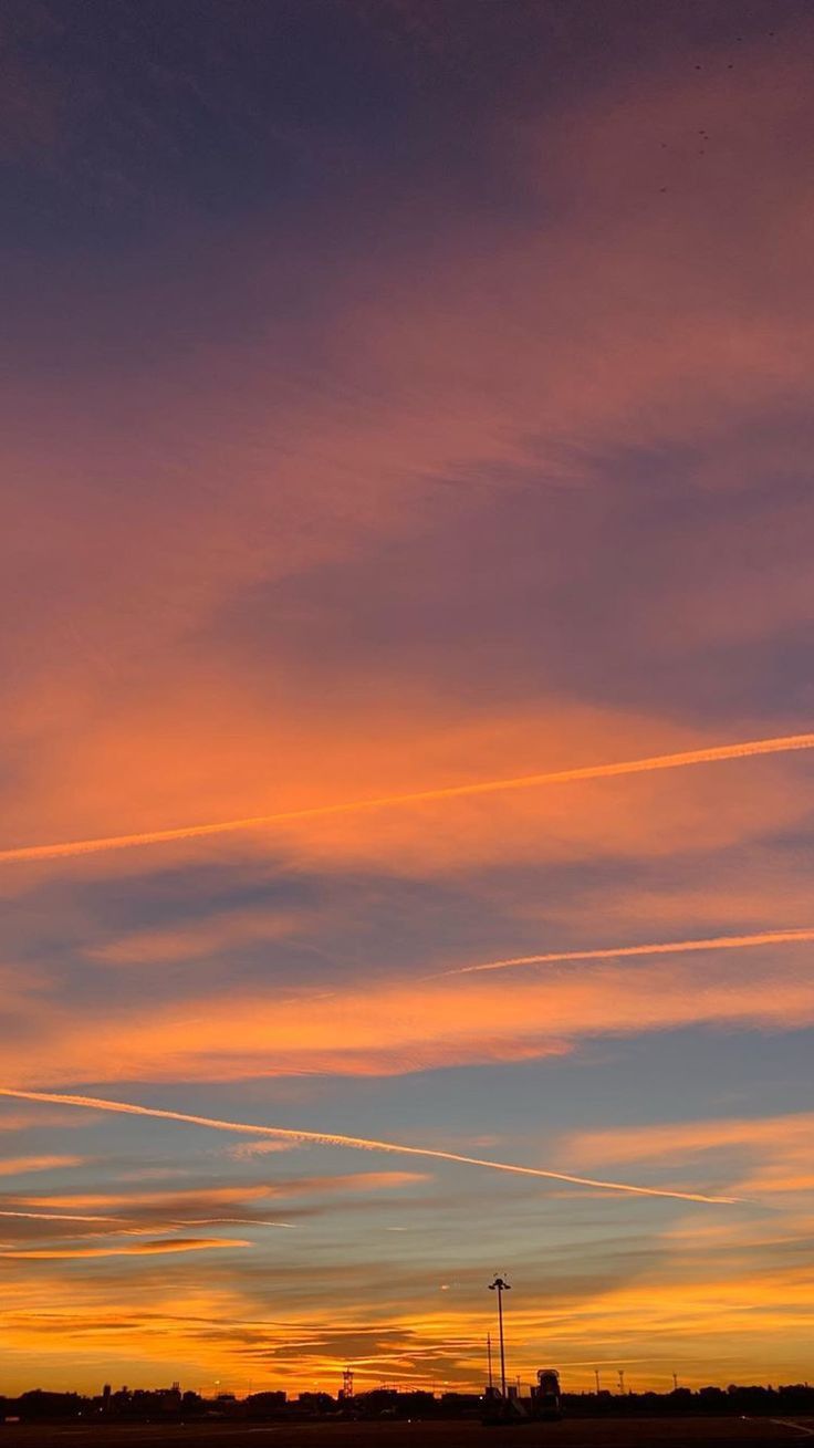 Kondensstreifen, Orange, Farbverlauf, Horizont, Himmel, Hintergrundbild für iPhone und Android