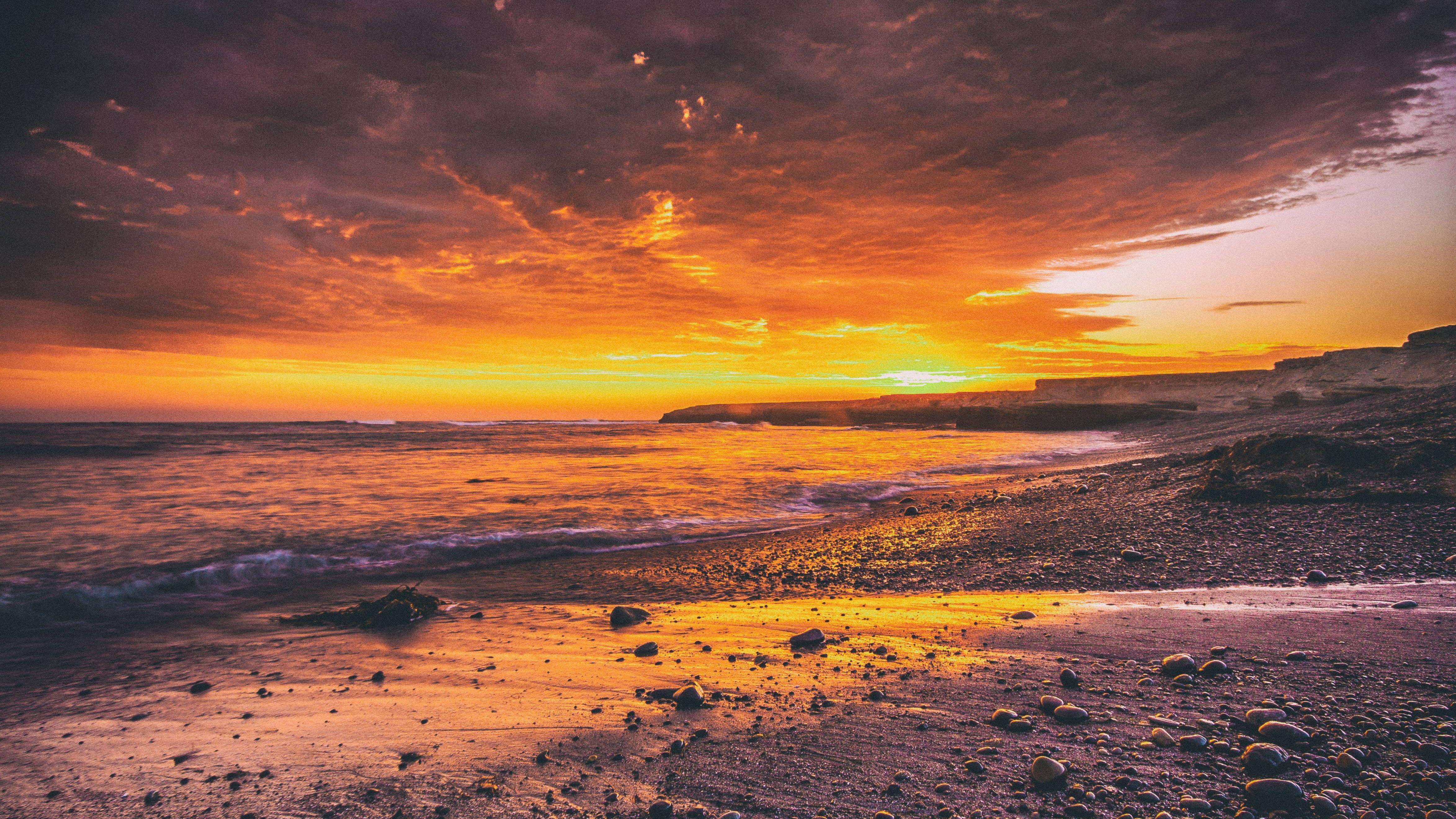 Sonnenuntergang, Felsenküste, Wolken, Orange, Dramatisch, 4K, Windows-Hintergrundbild