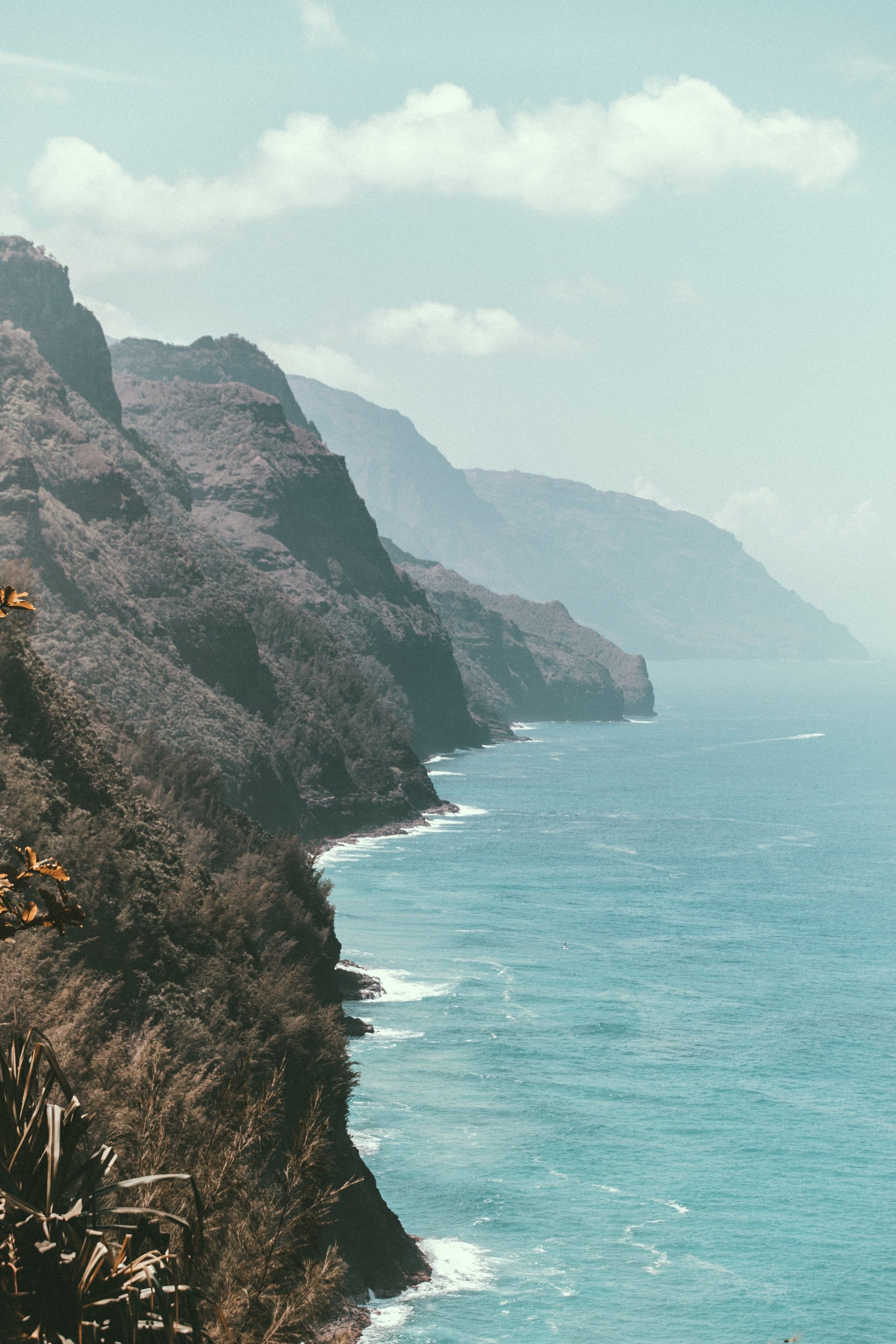 Na Pali Coast, Hawaii, Steilküste, Klippen, Meer, QHD+, Hintergrundbild fürs Handy