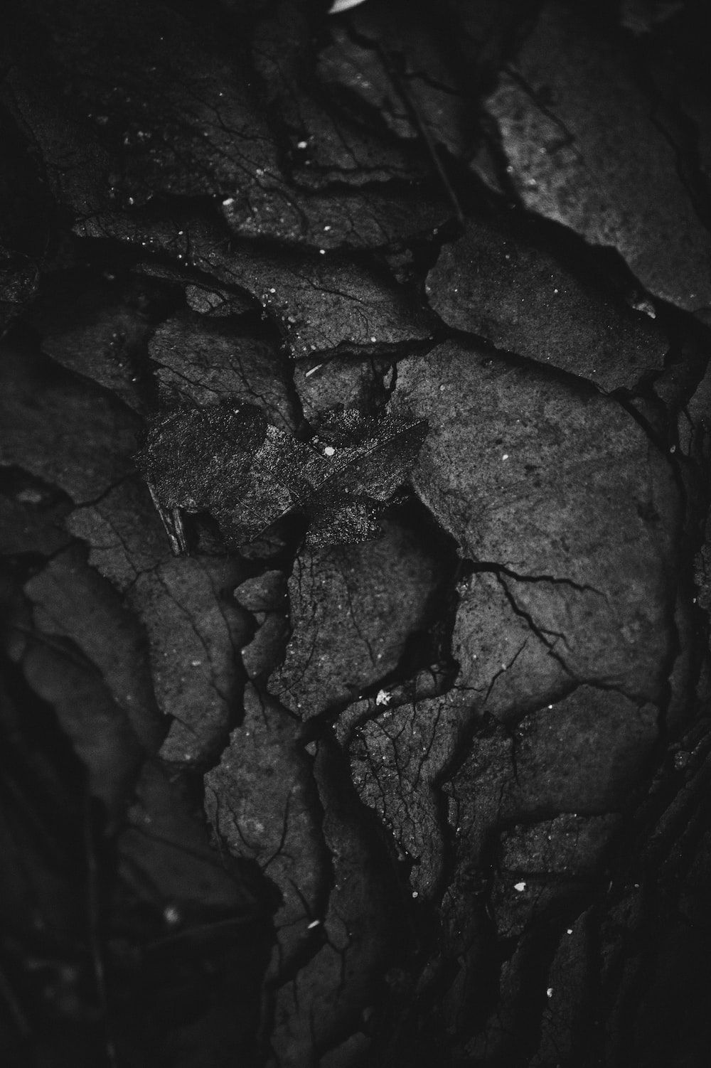 Steintextur, Risse, Schwarz, Grunge, Oberfläche, Hintergrundbild für iPhone und Android