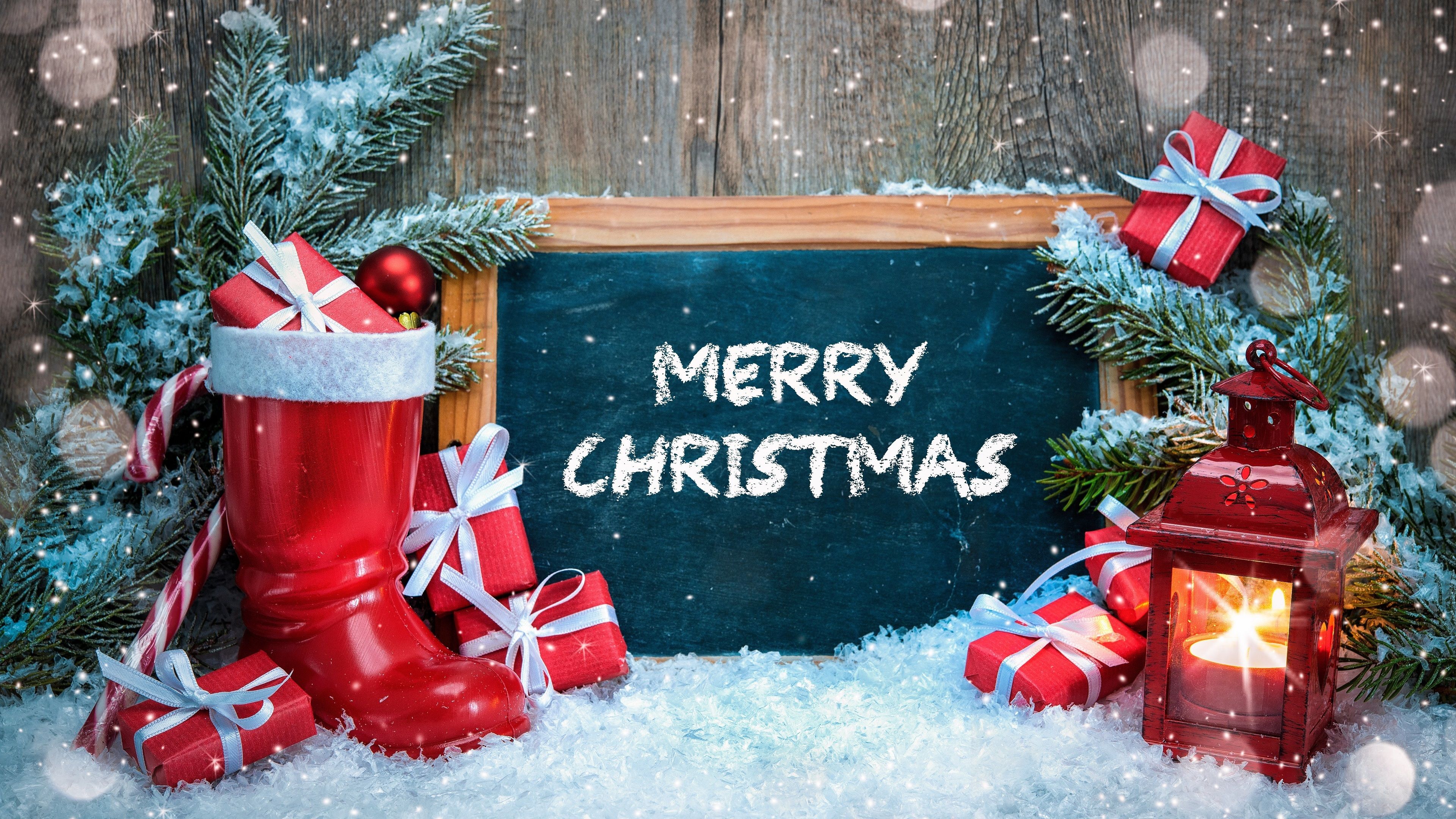 Merry Christmas, Tafel, Nikolausstiefel, Laterne, Geschenke, 3840x2160, PC-Hintergrundbild