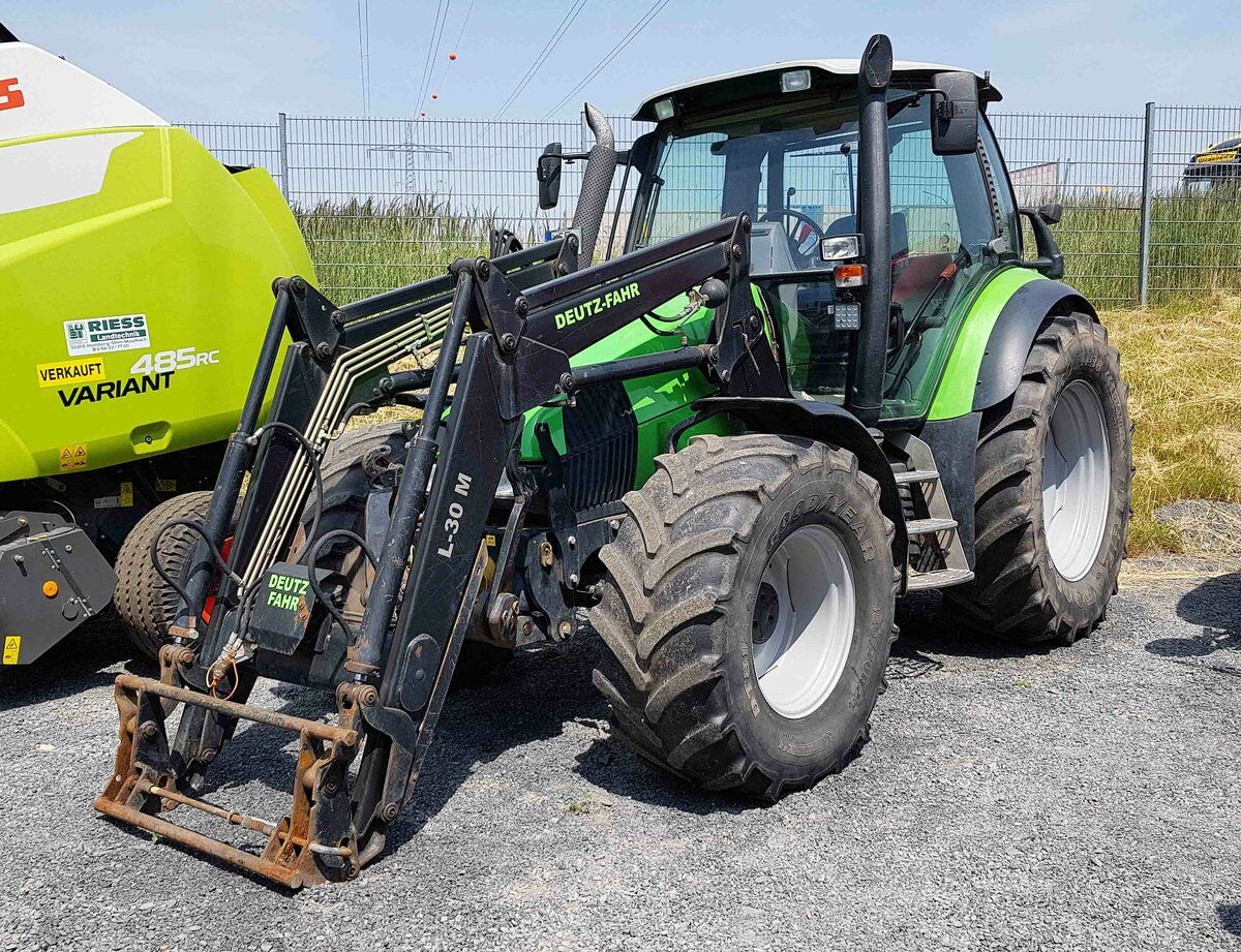 Deutz-Fahr, Traktor, Frontlader, Claas, Rundballenpresse, Hintergrundbild