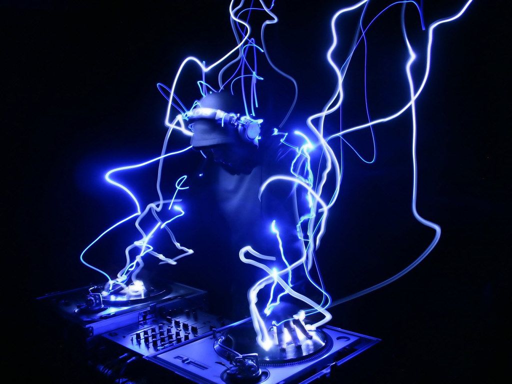 DJ, Blitze, Elektrische Energie, Blau, Lichtmalerei, Hintergrundbild für iPad und Tablet