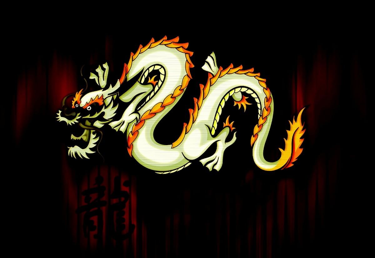 Chinesischer Drache, Weiß-Gold, Schwarzer Hintergrund, Asiatische Kunst, Flammen, Wallpaper