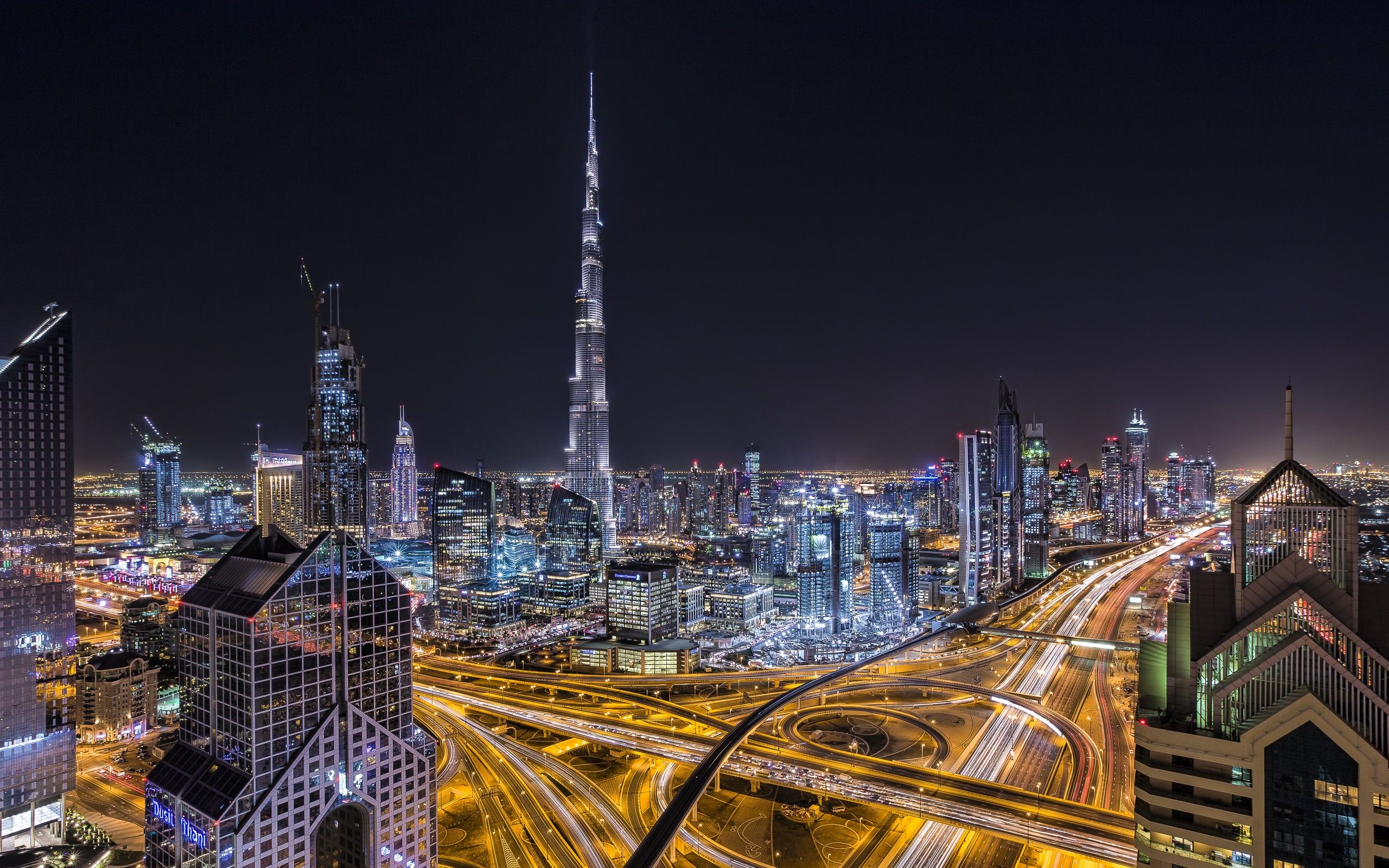 Burj Khalifa, Sheikh Zayed Road, Dubai, Skyline, Nacht, Lichtspuren, 2K, PC-Hintergrundbild