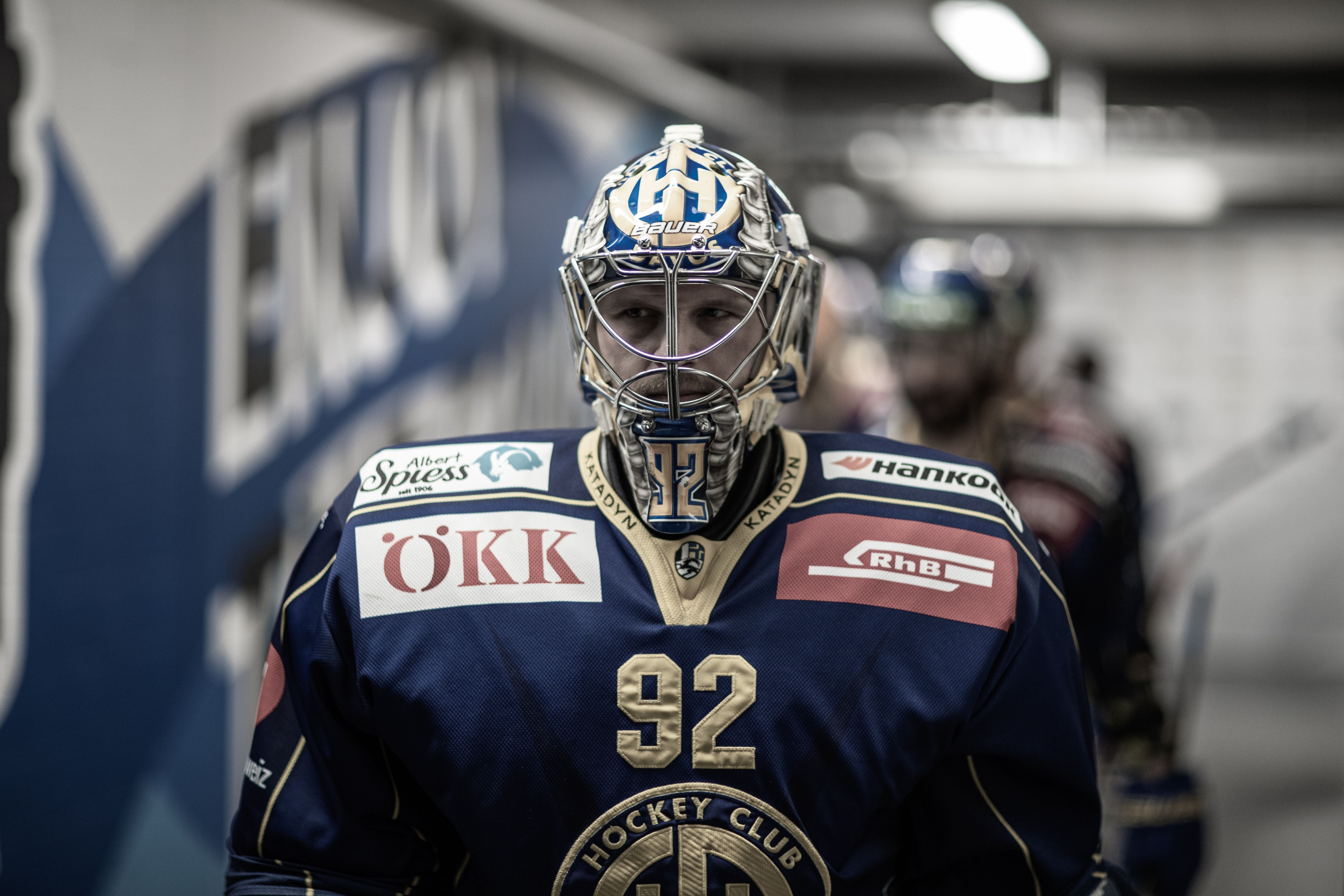 Torwart, Torwartmaske, Rückennummer 92, Arena, Unschärfe, 5K-Hintergrundbild für PC