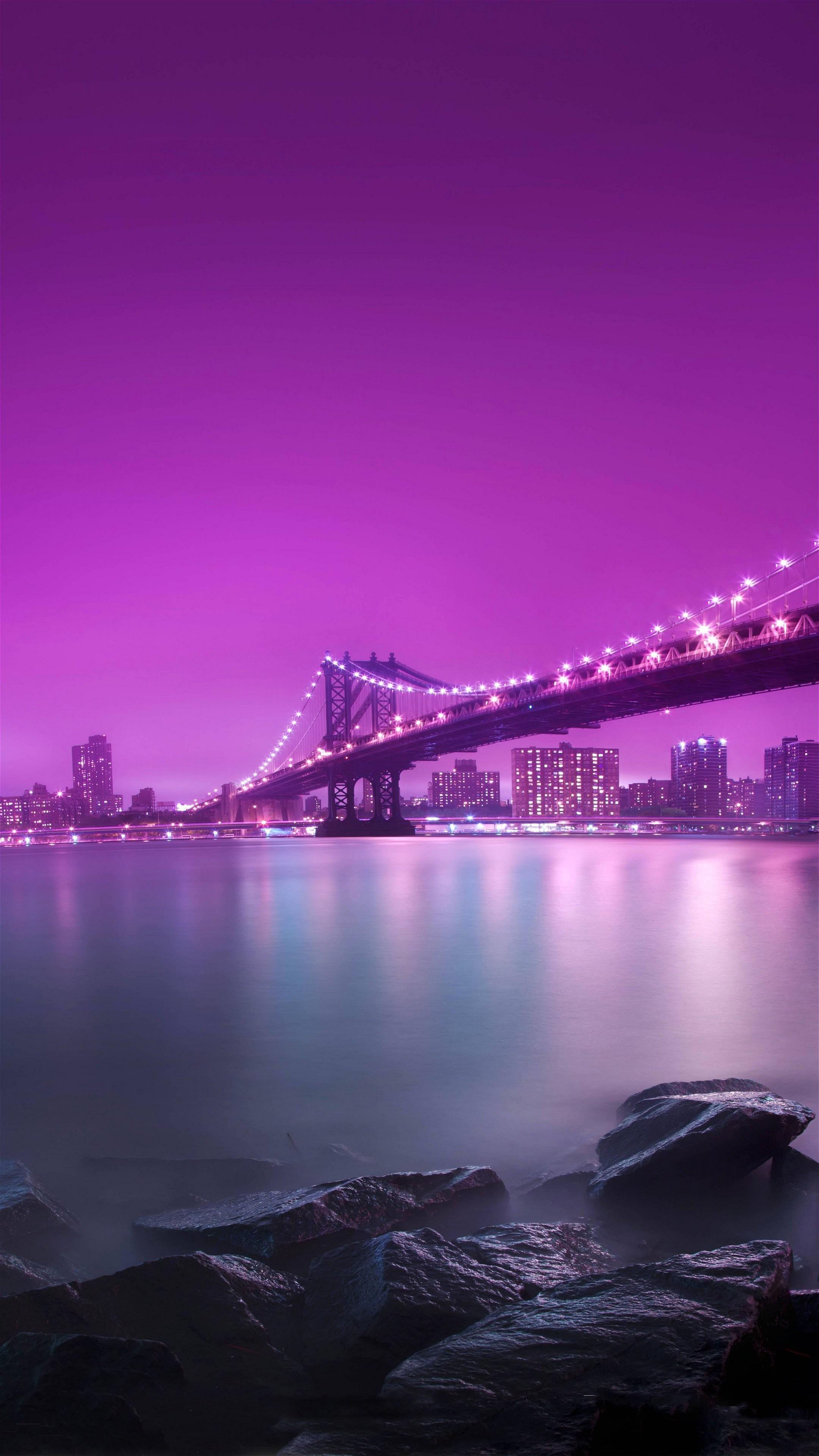 Brücke, Skyline, Lila Himmel, Nacht, Wasser, QHD+, Hintergrundbild fürs Handy