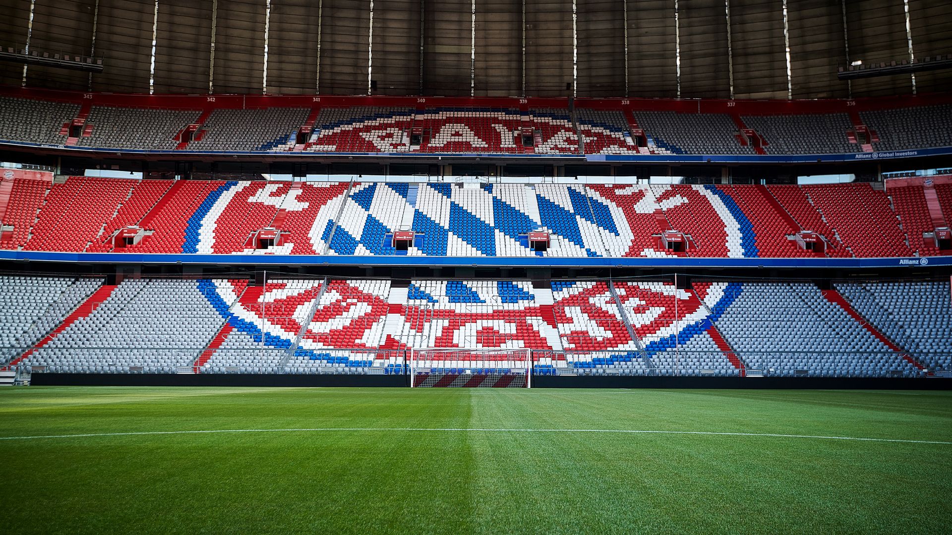 Allianz Arena, FC Bayern München, Tribüne, Wappen, Fußballrasen, 1920x1080, Desktop-Hintergrund
