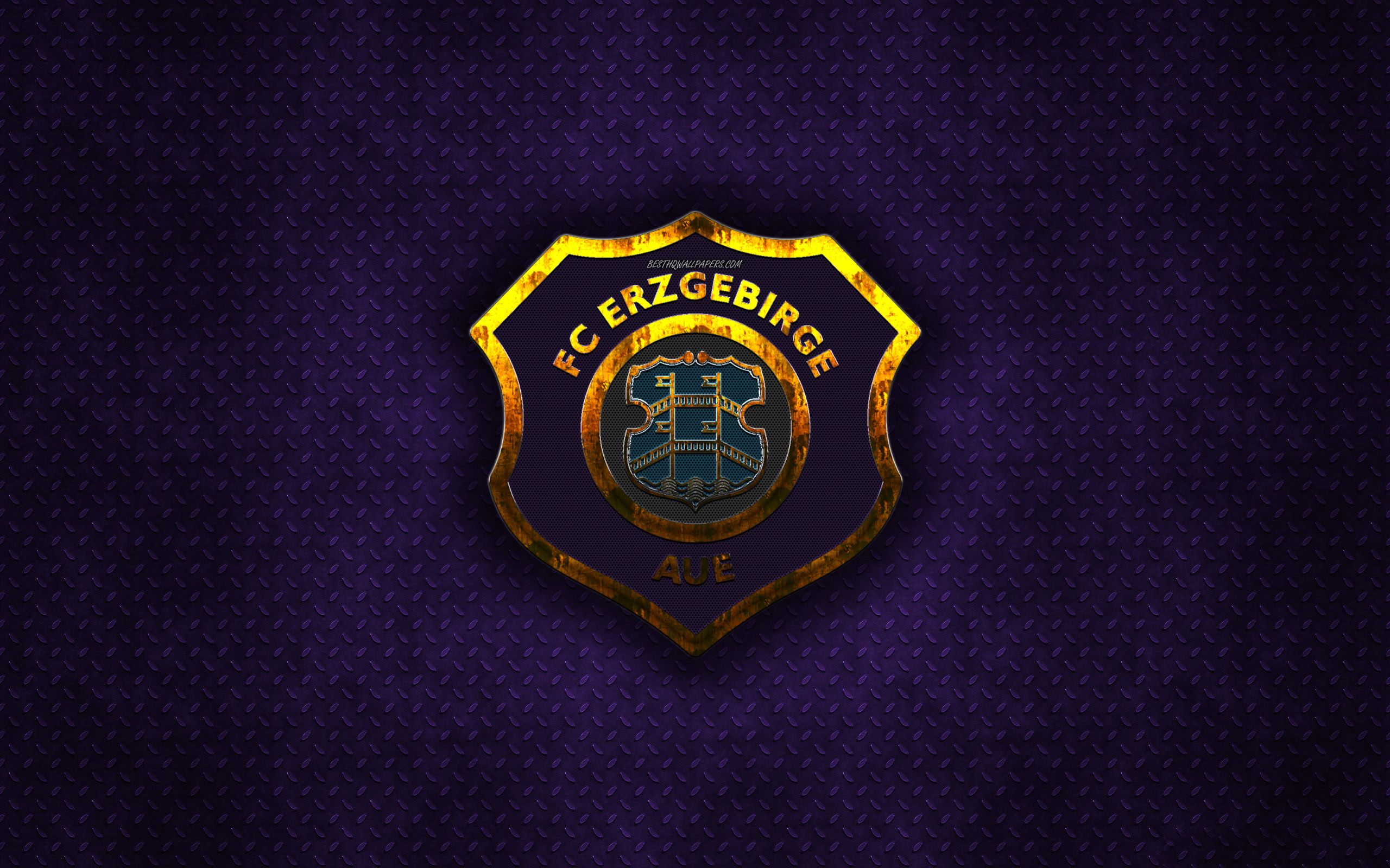FC Erzgebirge Aue, Logo, Metall-Effekt, Lila, Gold, 2K, Hintergrundbild für den PC