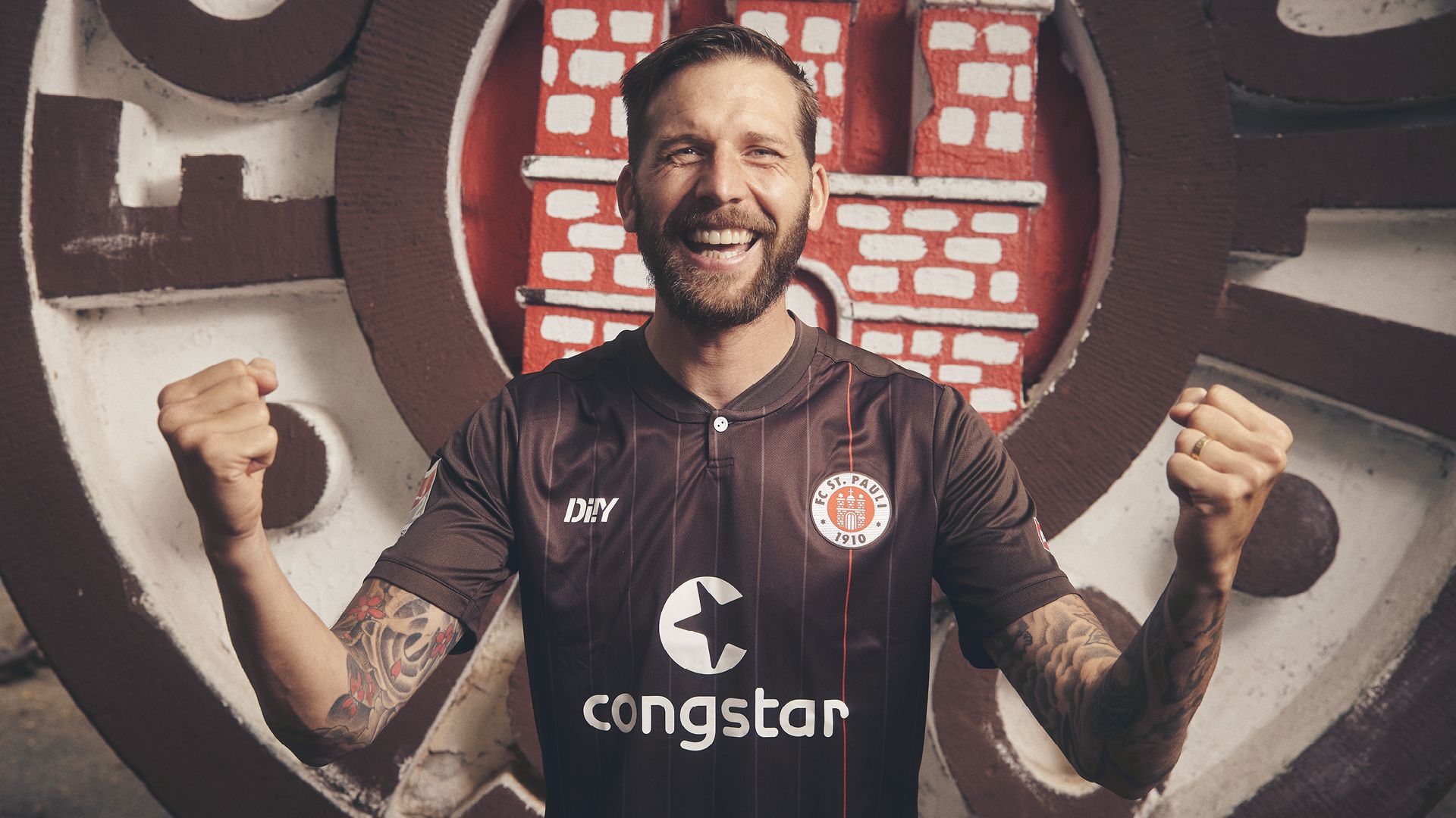 Guido Burgstaller, FC St. Pauli, Jubel, Trikot, Fußballspieler, Full HD, Laptop-Hintergrundbild