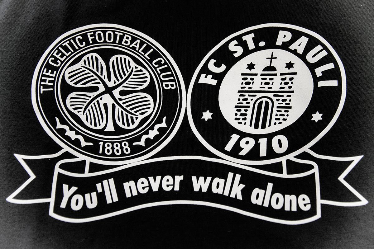 FC St. Pauli, Celtic FC, You'll Never Walk Alone, Fanfreundschaft, Schwarz-Weiß, Hintergrundbild