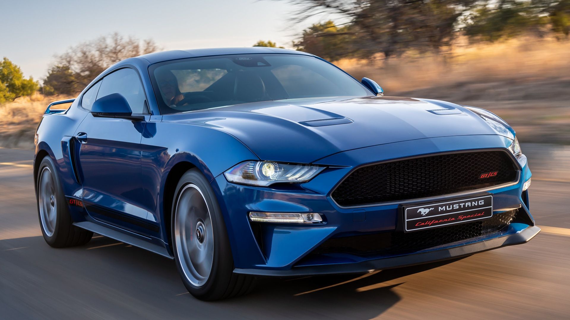 Ford Mustang GT, Blaues Auto, Bewegungsunschärfe, Straße, Frontansicht, Full-HD-Hintergrundbild für PC