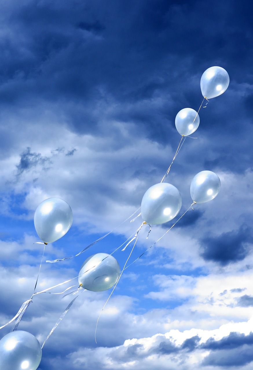Luftballons, Transparent, Wolkenhimmel, Blau, HD, Hintergrundbild fürs Tablet