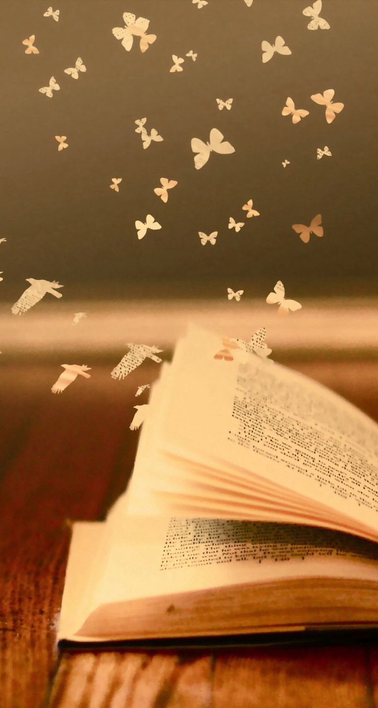Offenes Buch, Papierschmetterlinge, Fantasie, Warmes Licht, Holztisch, HD, Handy-Hintergrund