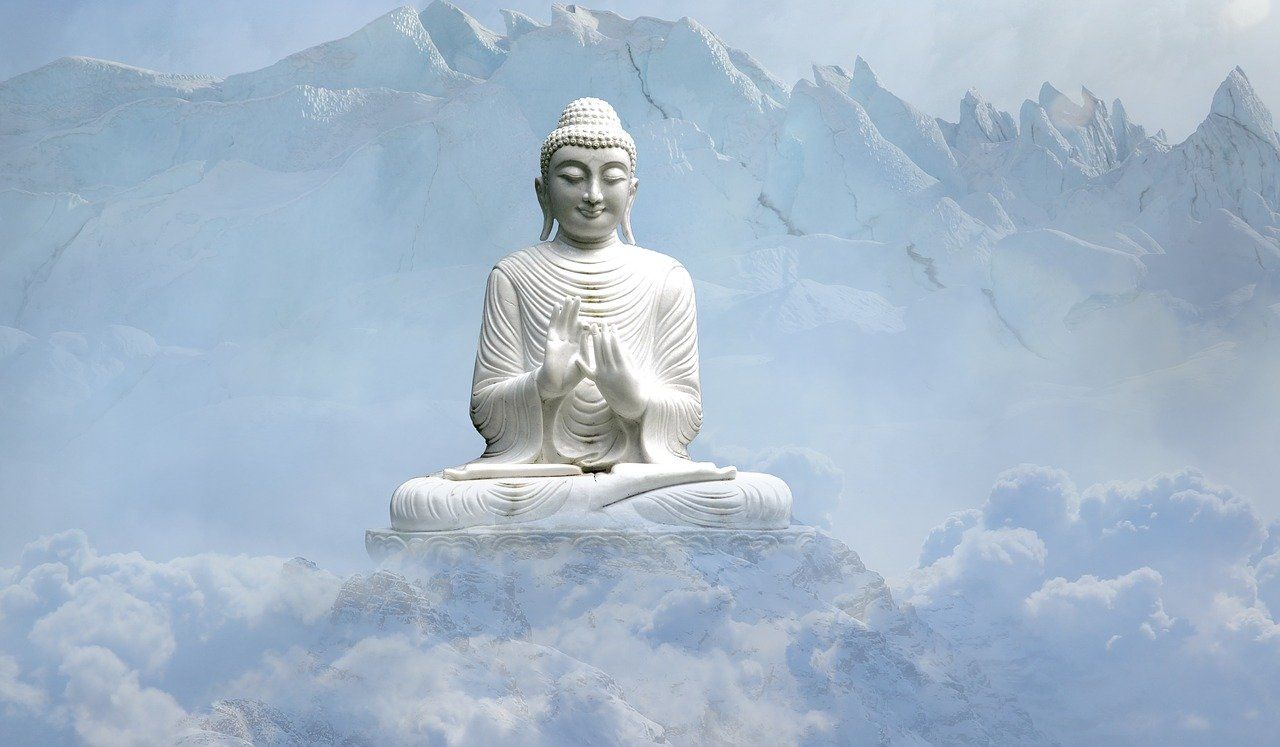 Weißer Buddha, Wolken, Berge, Gebetshände, Helle Töne, HD, Hintergrund für den Desktop