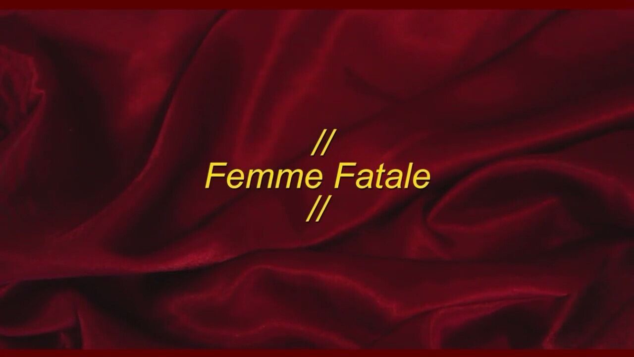 Femme Fatale, Satin, Dunkelrot, Schriftzug, Gold, HD, Hintergrundbild für den PC