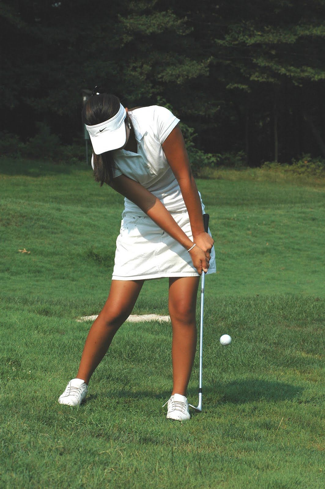 Golferin, Golfschwung, Golfschläger, Rasen, HD, Sperrbildschirm fürs iPhone