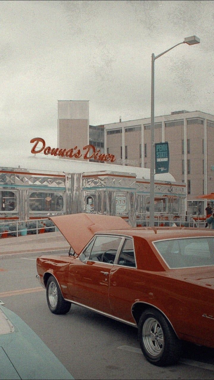 Oldtimer, Muscle-Car, Parkplatz, Diner, Vintage-Foto, HD, Sperrbildschirm fürs iPhone