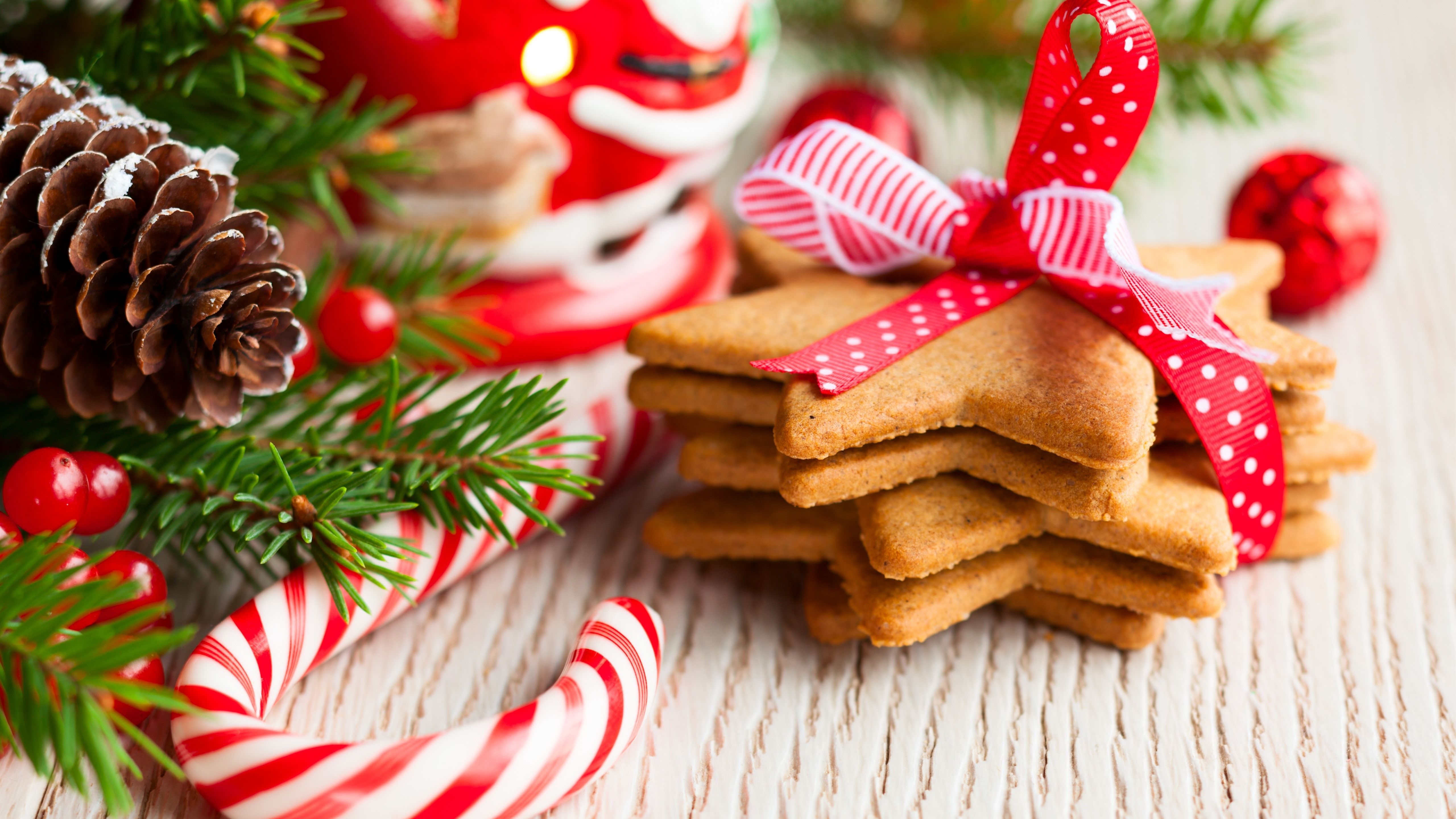 Lebkuchensterne, Zuckerstangen, Schleife, Tannenzapfen, Plätzchen, 5K, Desktop-Hintergrund