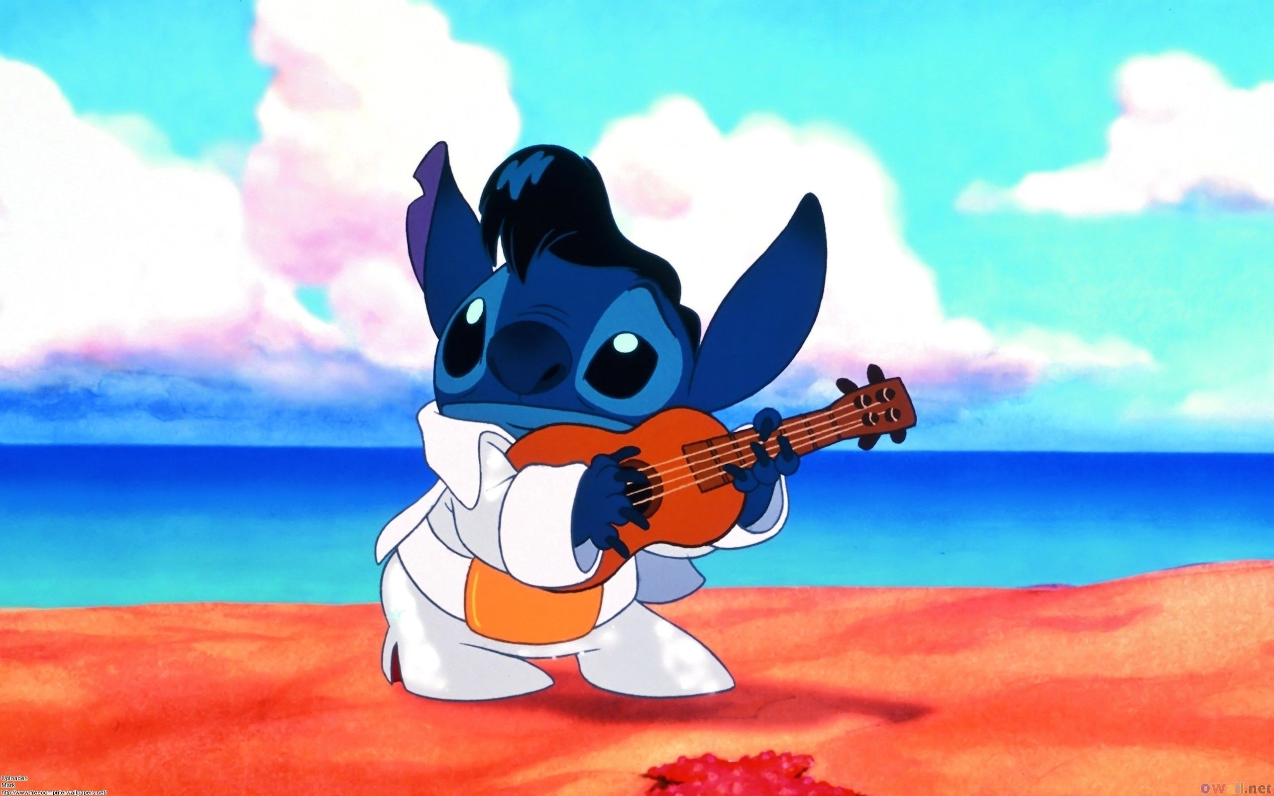Stitch, Elvis-Kostüm, Ukulele, Strand, Wolken, Disney, 16:10, 2K-Hintergrundbild für den Desktop