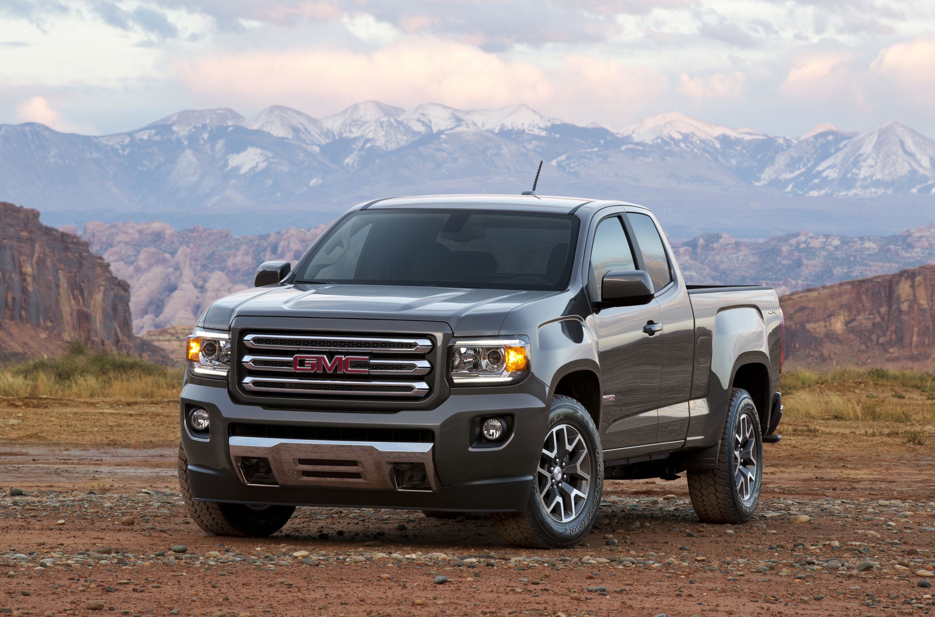 GMC Canyon, GMC, Pick-up, Canyon, Wüste, Berge, 2K, Hintergrundbild für den PC