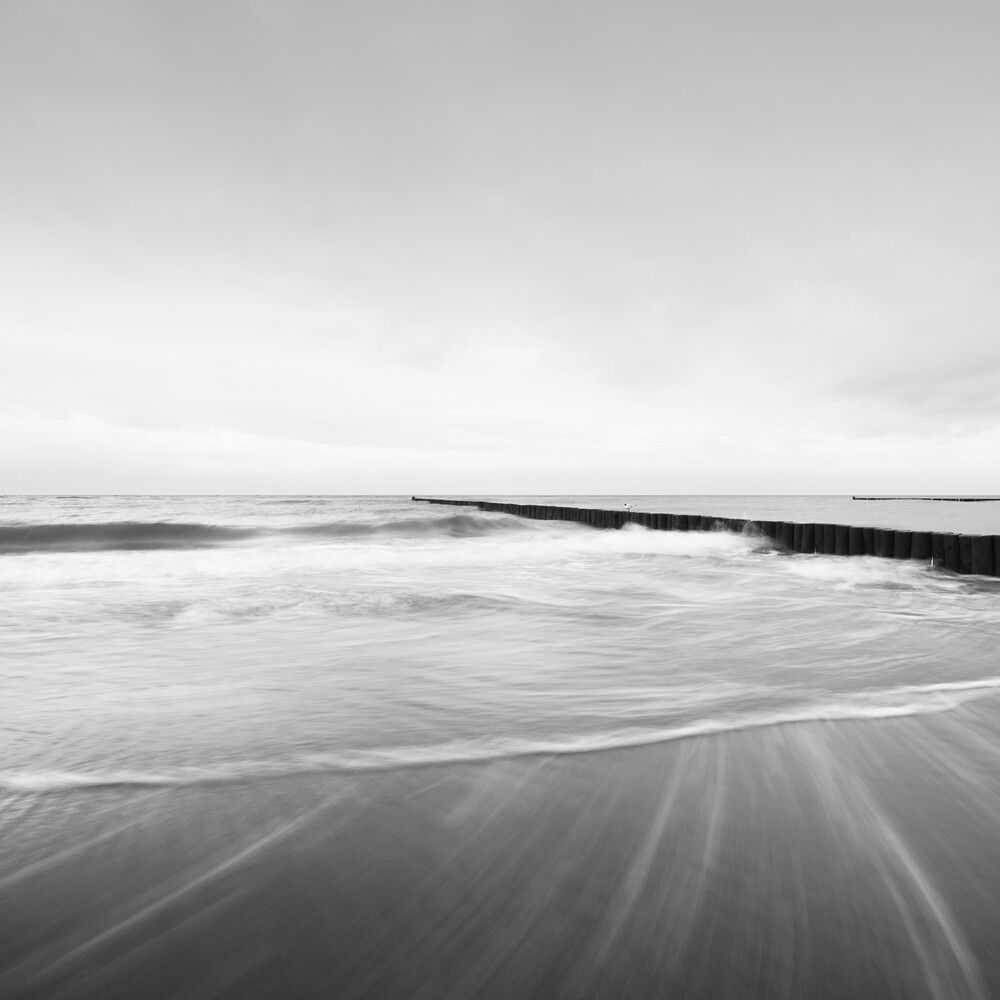 Buhnen, Strand, Schwarz-Weiß, Langzeitbelichtung, Meer, Hintergrundbild für iPad und Tablet