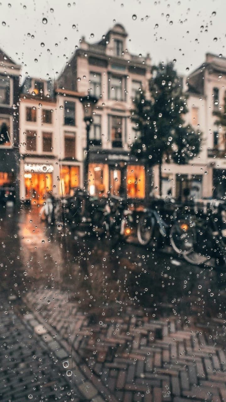 Amsterdam, Regen, Fahrräder, Grachtenhäuser, Regentropfen, HD, iPhone-Hintergrundbild