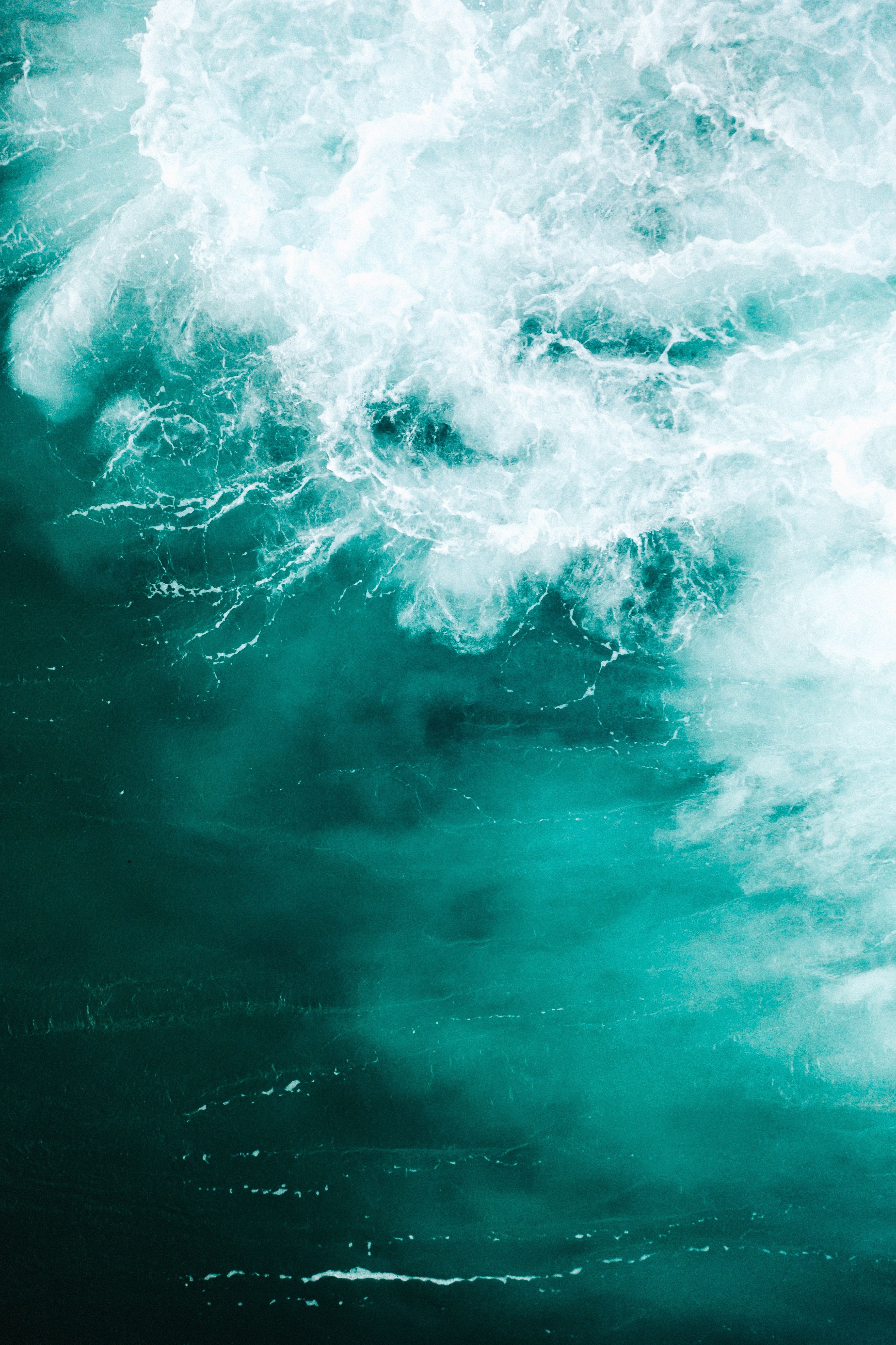 Welle, Grünes Wasser, Gischt, Ozean, Draufsicht, QHD+, Sperrbildschirm fürs iPhone