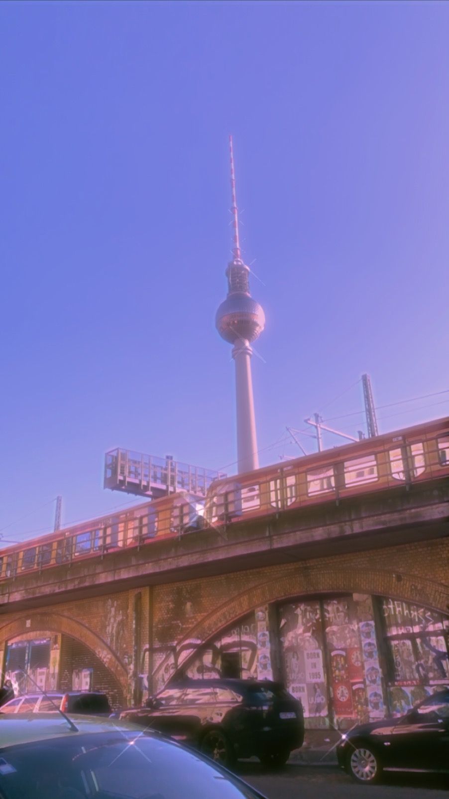 Berliner Fernsehturm, Berlin, Brücke, Lila Himmel, Pastell, HD, Handy-Hintergrund