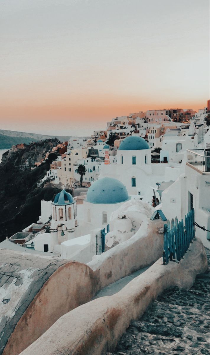 Santorini, Oia, Griechenland, Weiße Häuser, Blaue Kuppel, Android-Hintergrundbild
