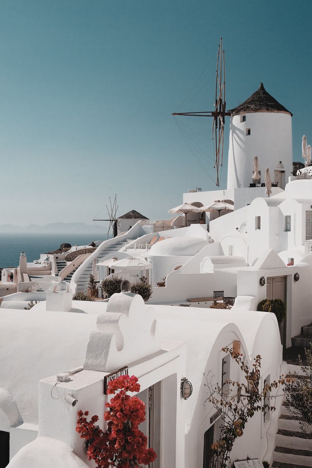 Santorini, Oia, Windmühle, Weiße Häuser, Treppe, HD, Handy-Hintergrund im Hochformat