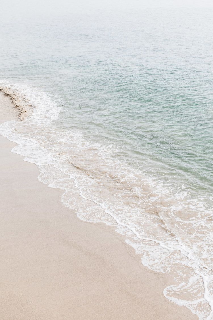 Strand, Welle, Weißer Sand, Helles Wasser, Minimalistisch, Sperrbildschirm fürs iPhone