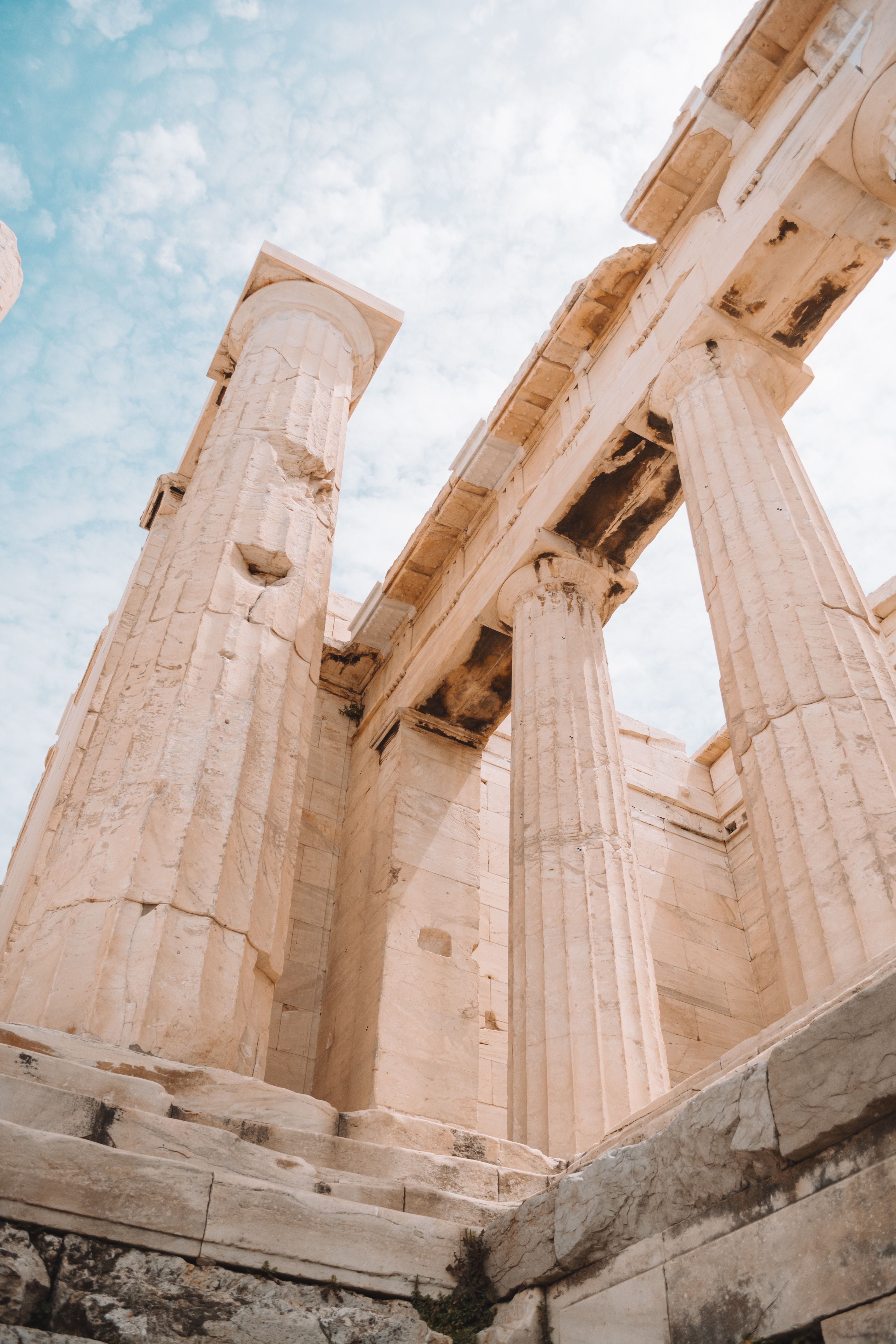 Parthenon, Akropolis, Athen, Säulen, Antike, Froschperspektive, QHD+, Handy-Hintergrundbild