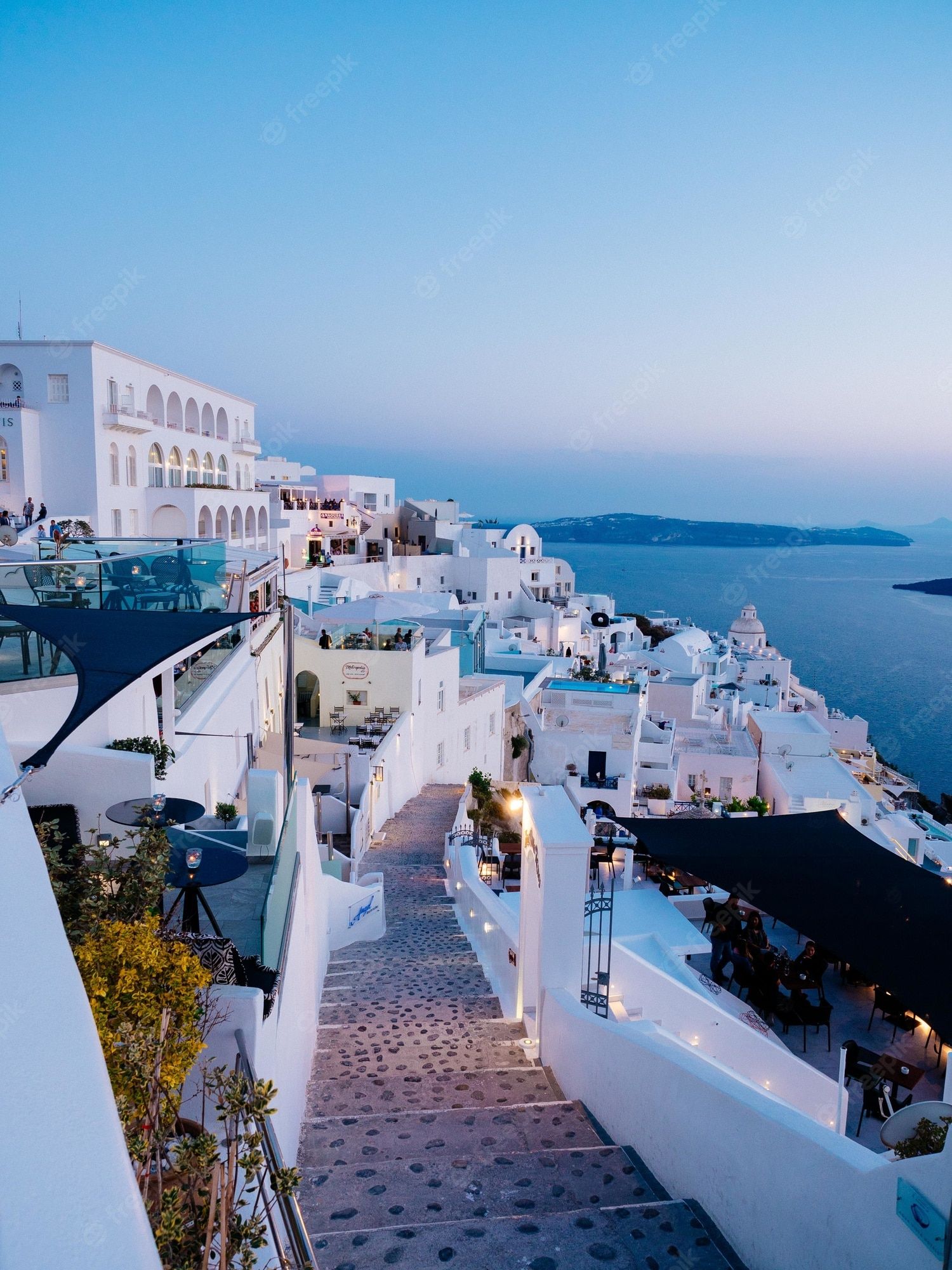 Santorini, Weiße Häuser, Gasse, Caldera, Ägäis, QHD+, Hintergrundbild fürs Tablet