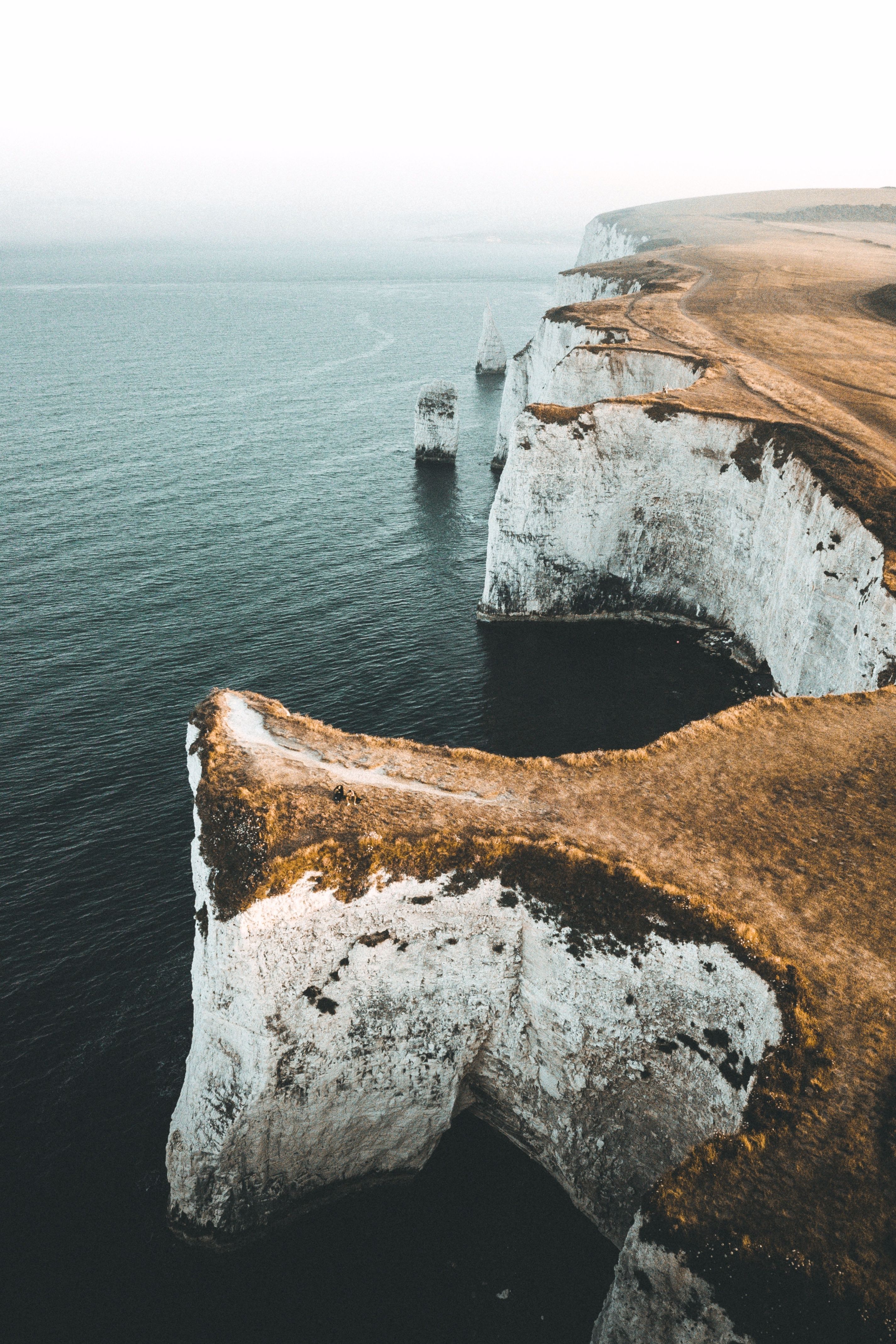 Kreidefelsen, Steilküste, Meer, Luftaufnahme, Küste, QHD+, Sperrbildschirm fürs iPhone