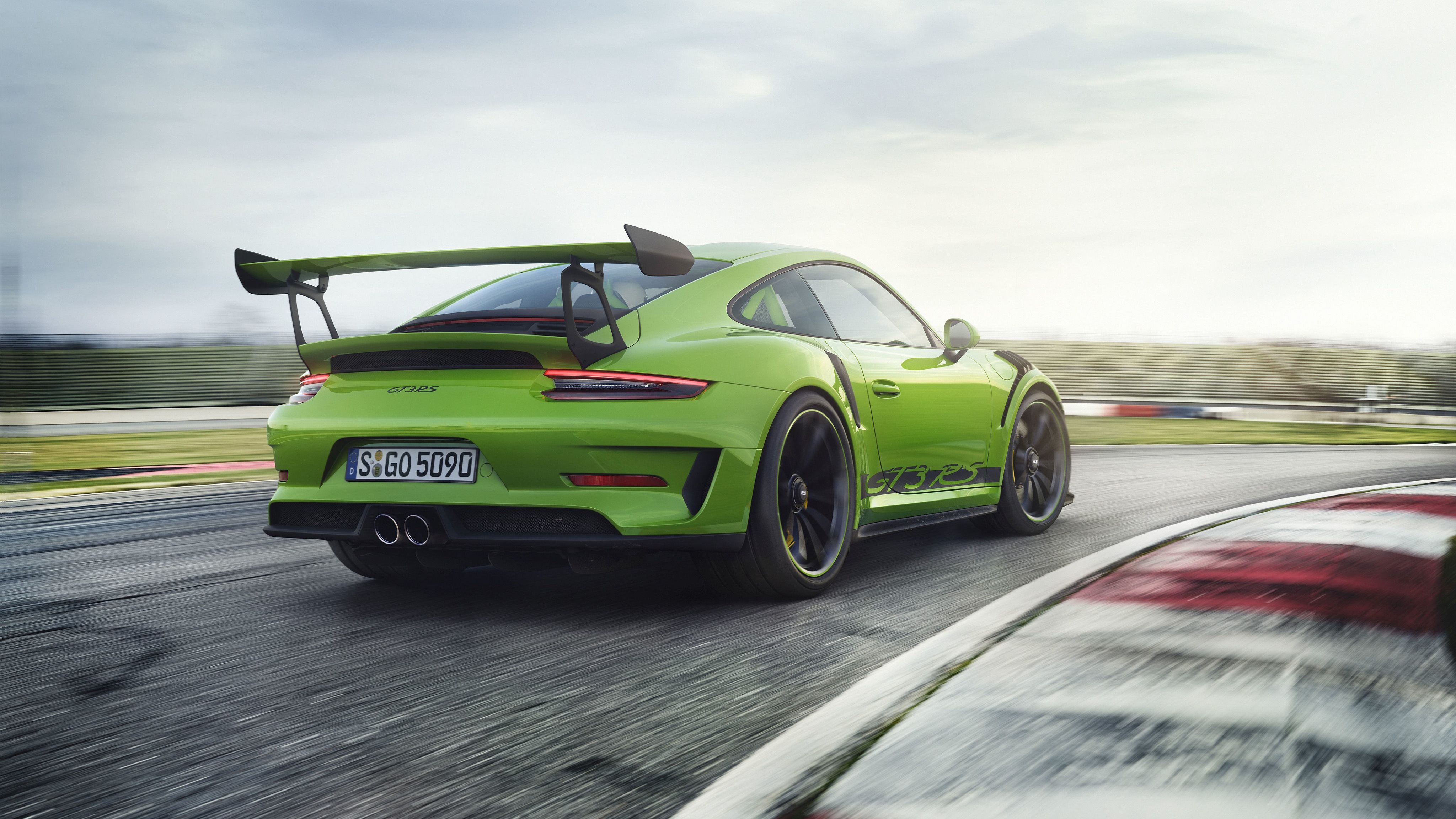 Porsche 911 GT3 RS, 991, Lizardgrün, Rennstrecke, Bewegungsunschärfe, Heckflügel, Ultra-HD-Hintergrundbild