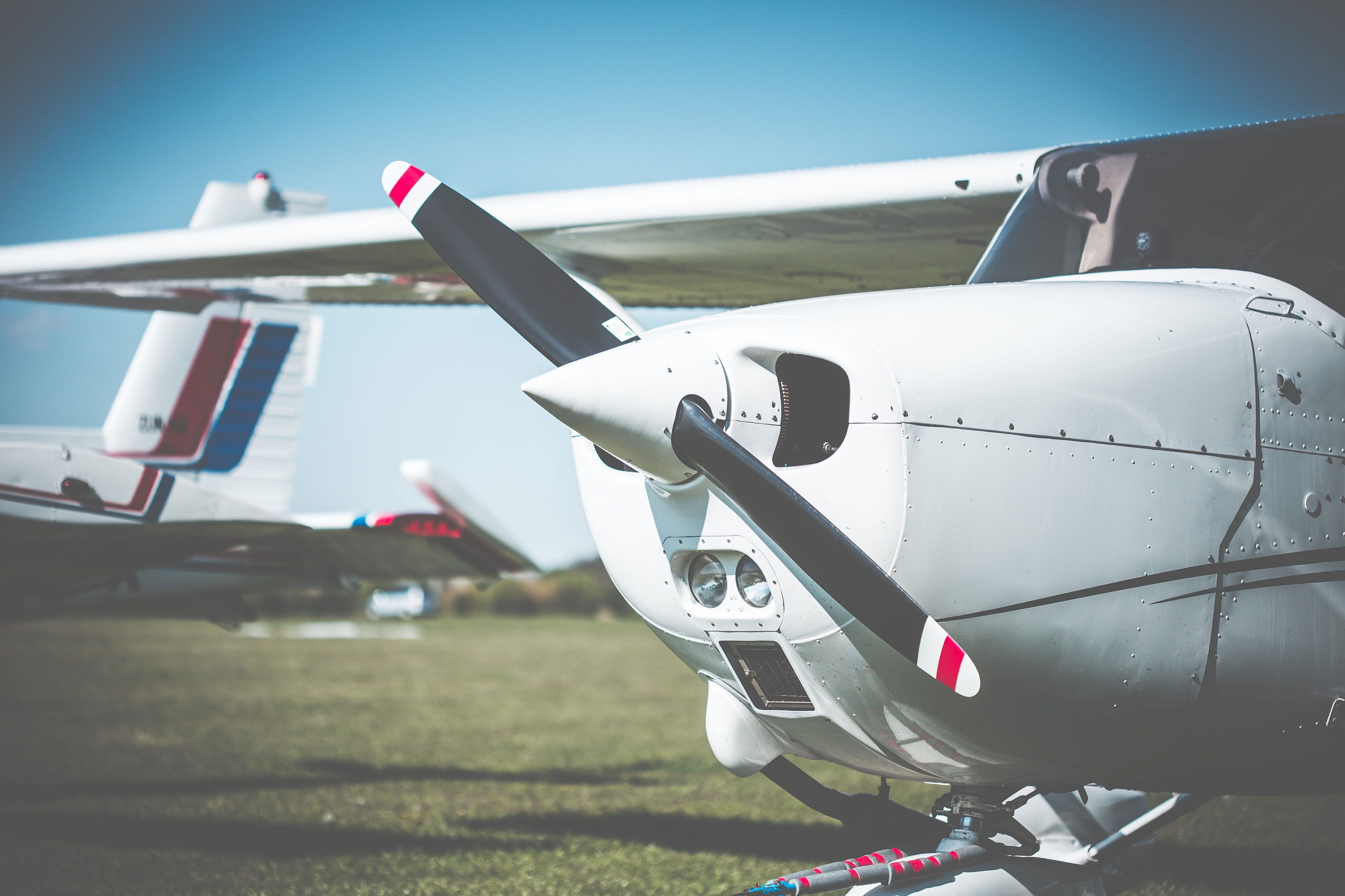 Cessna, Propeller, Nahaufnahme, Flugfeld, Weiß, 4K, Desktop-Hintergrund für Windows