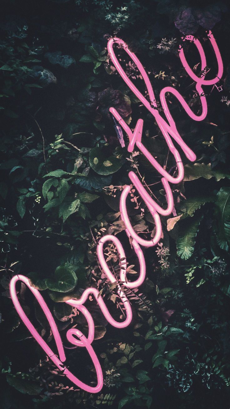 Breathe, Neonschrift, Pink, Pflanzen, Dunkelgrün, Hintergrundbild fürs iPhone 17 Pro Max