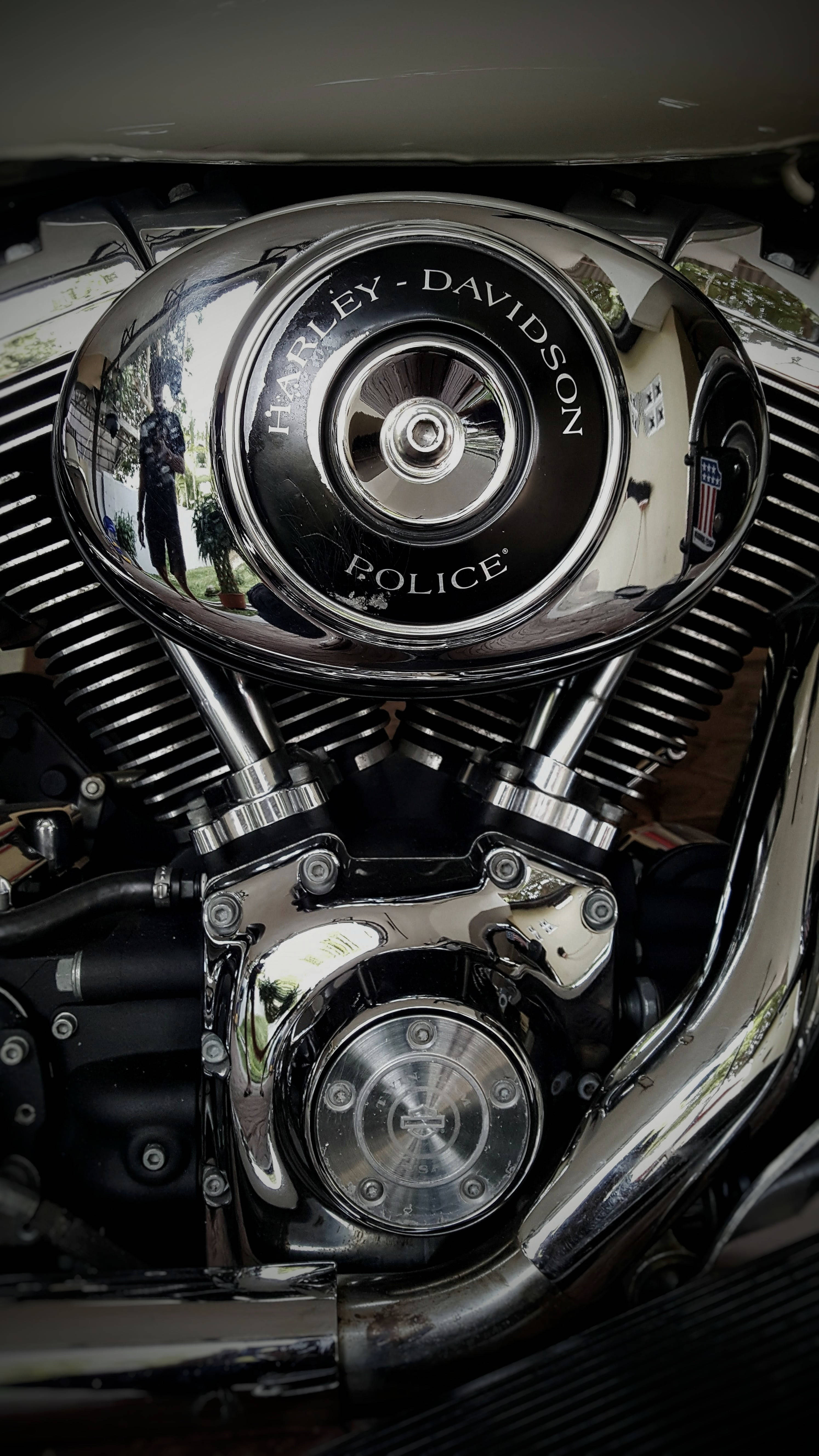 Harley-Davidson, V-Twin-Motor, Chrom, Detail, Motorblock, QHD+, iPhone-Hintergrundbild