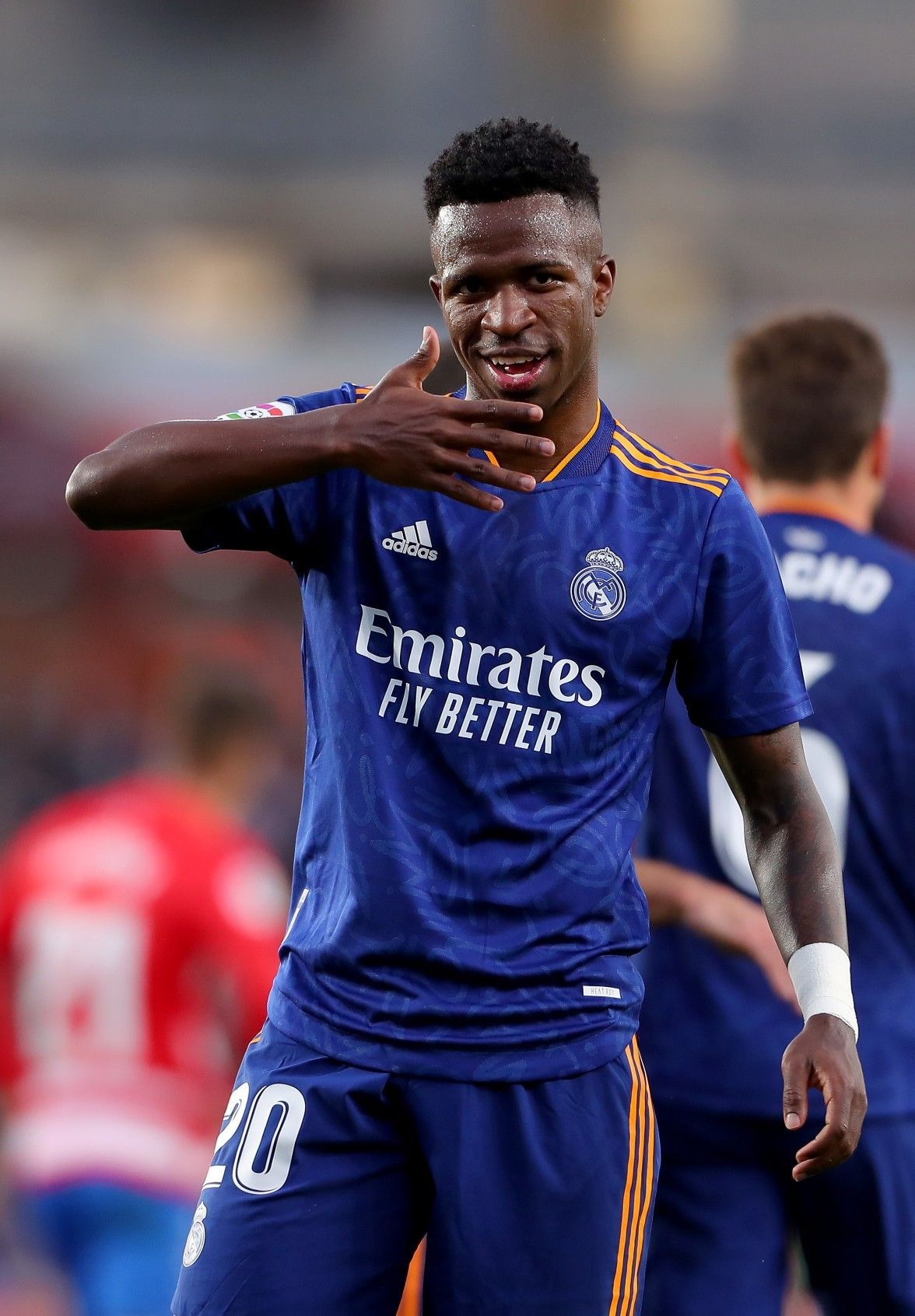 Vinícius Júnior, Real Madrid, Auswärtstrikot, Torjubel, La Liga, Hintergrundbild fürs iPad