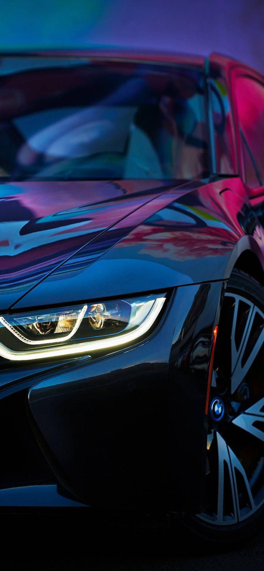 BMW i8, Scheinwerfer, Neonlicht, Nahaufnahme, Pink und Blau, Hintergrundbild fürs Handy