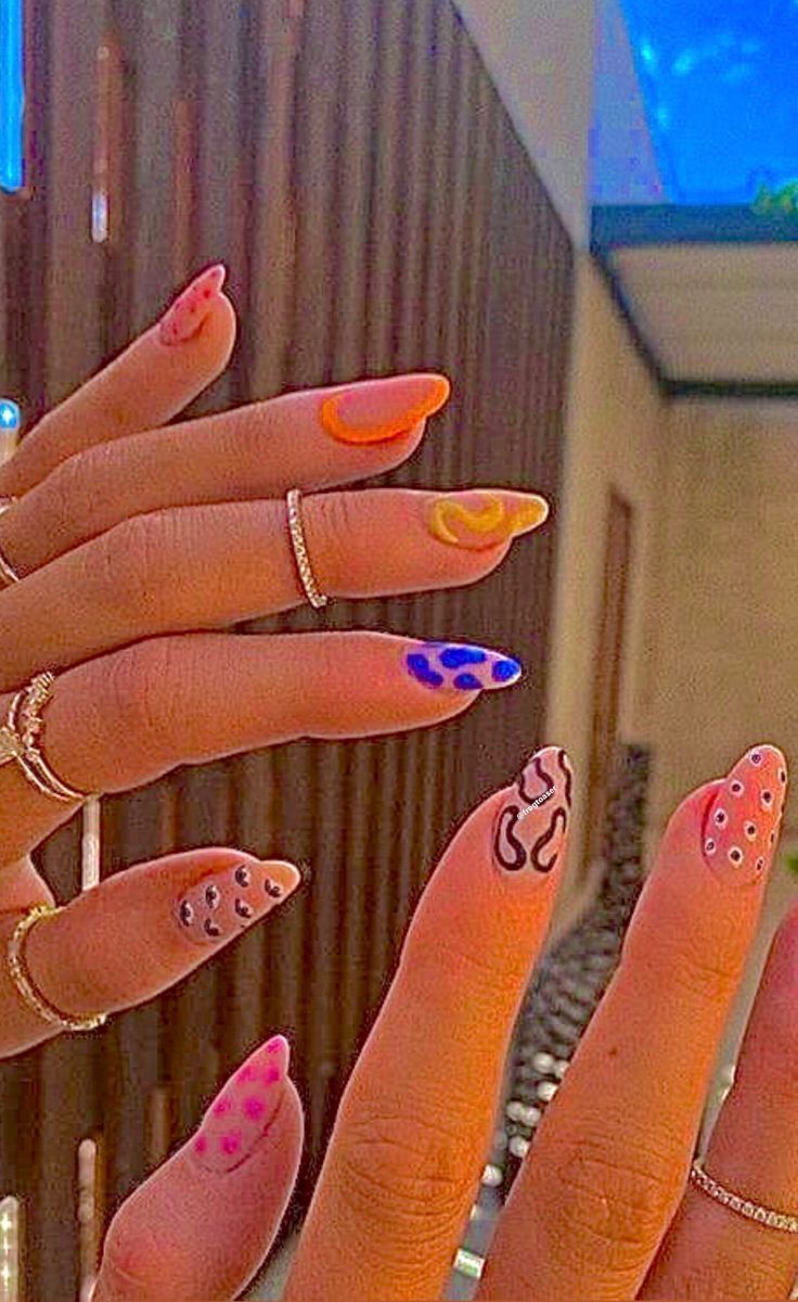 Nail Art, Hände, Lange Nägel, Ringe, Bunt, HD, Hintergrundbild fürs Handy