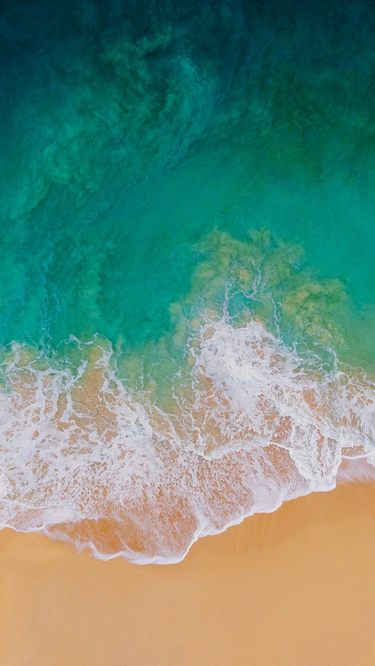 iOS 11, Luftaufnahme, Strand, Welle, Türkises Meer, Hochformat, Hintergrundbild fürs Smartphone