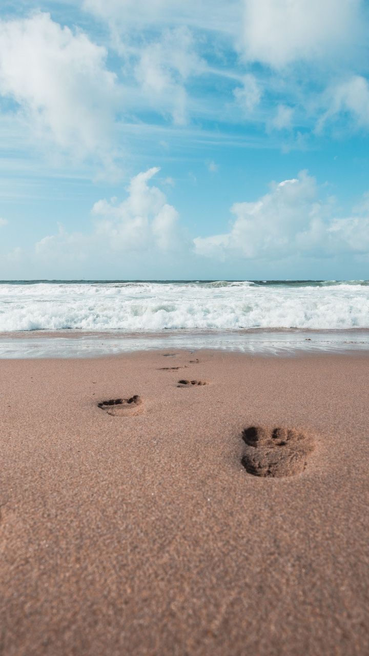 Fußabdrücke, Strand, Meer, Wolken, Blauer Himmel, HD, Handy-Hintergrund im Hochformat