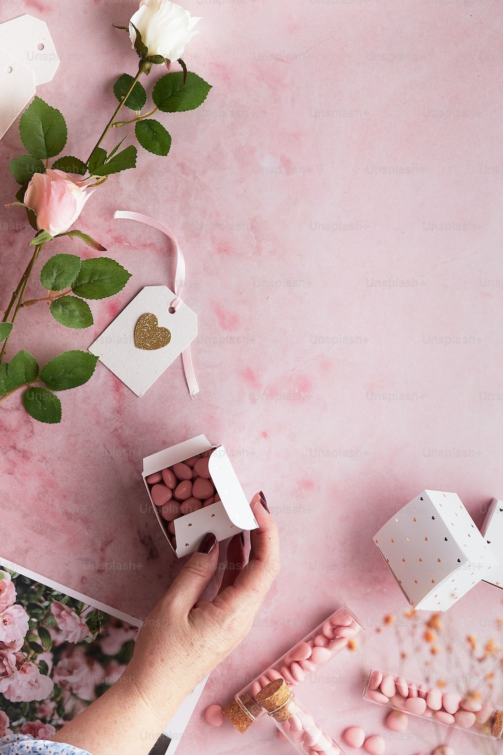 Pralinen, Rosen, Geschenkbox, Rosa, Valentinstag, Draufsicht, HD, Handy-Hintergrundbild