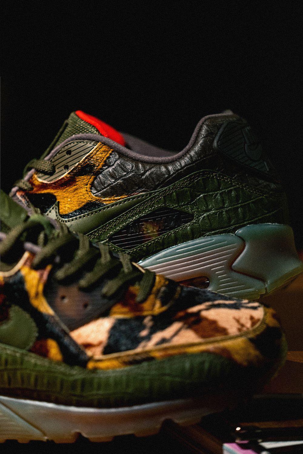 Sneaker, Camouflage, Grün, Orange, Dunkel, HD, Hintergrundbild fürs Handy